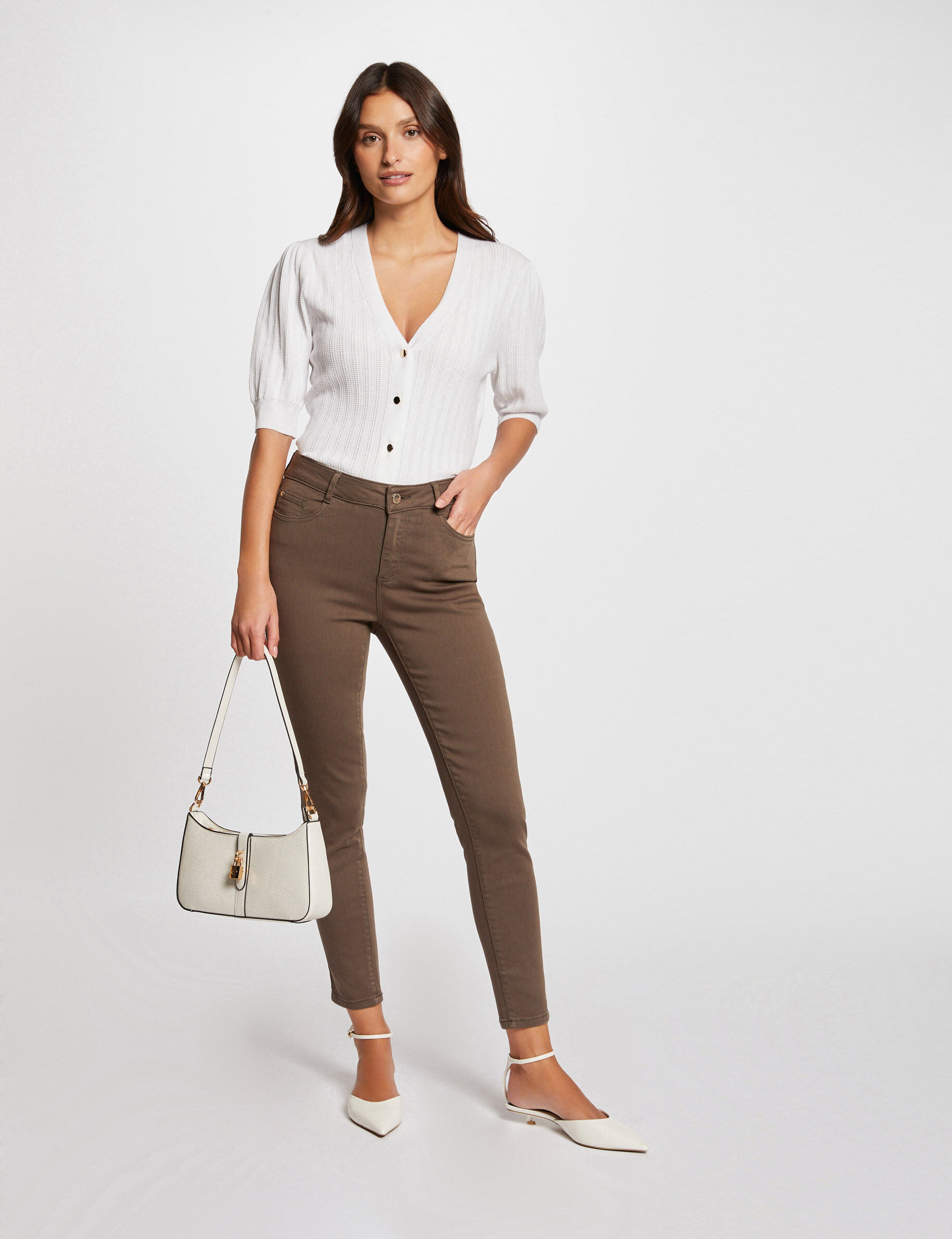 LADIES FASHION: Smart, classy ways to style your pants! - AlimoshoToday.com