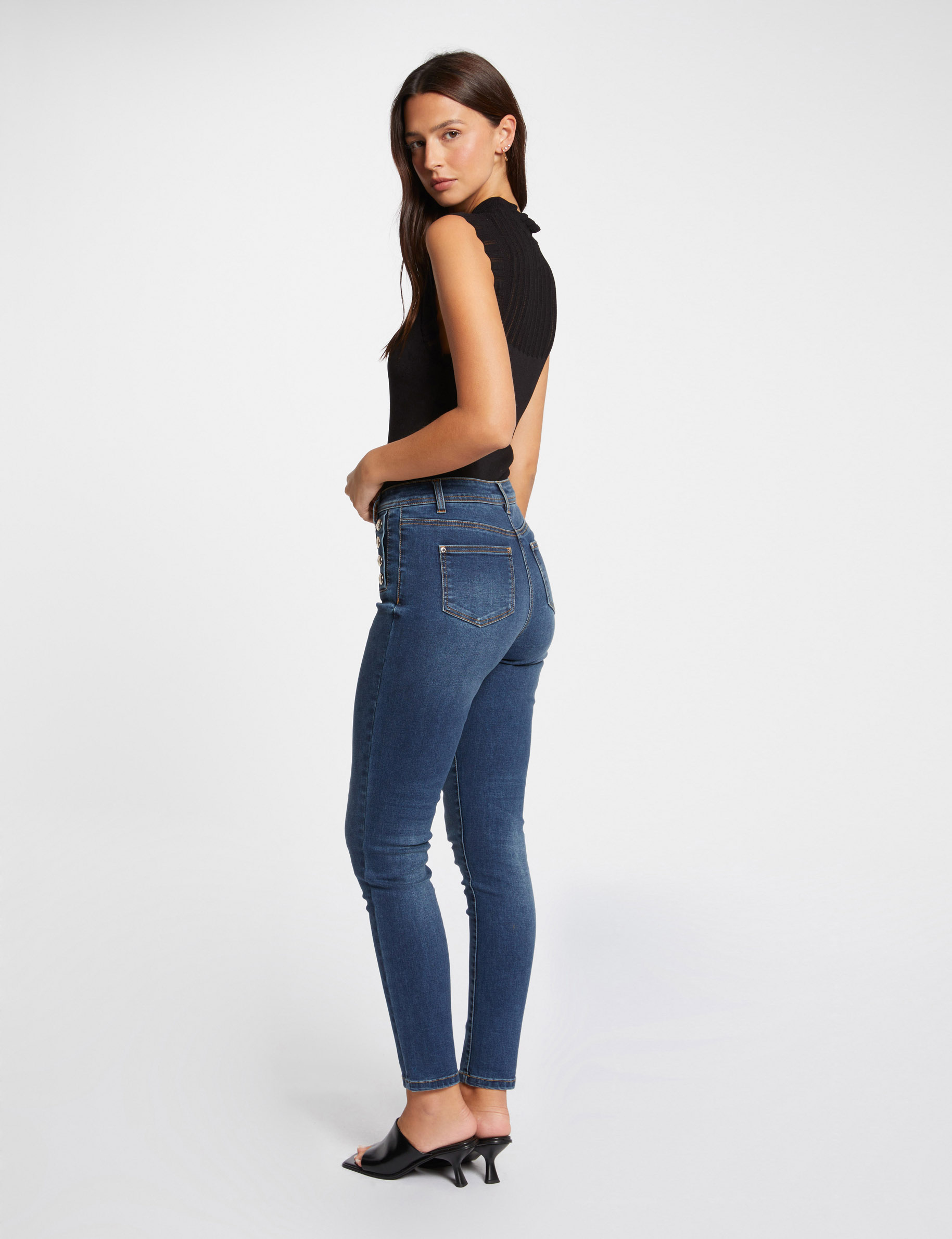 Slim jeans with buttons stone wash denim women