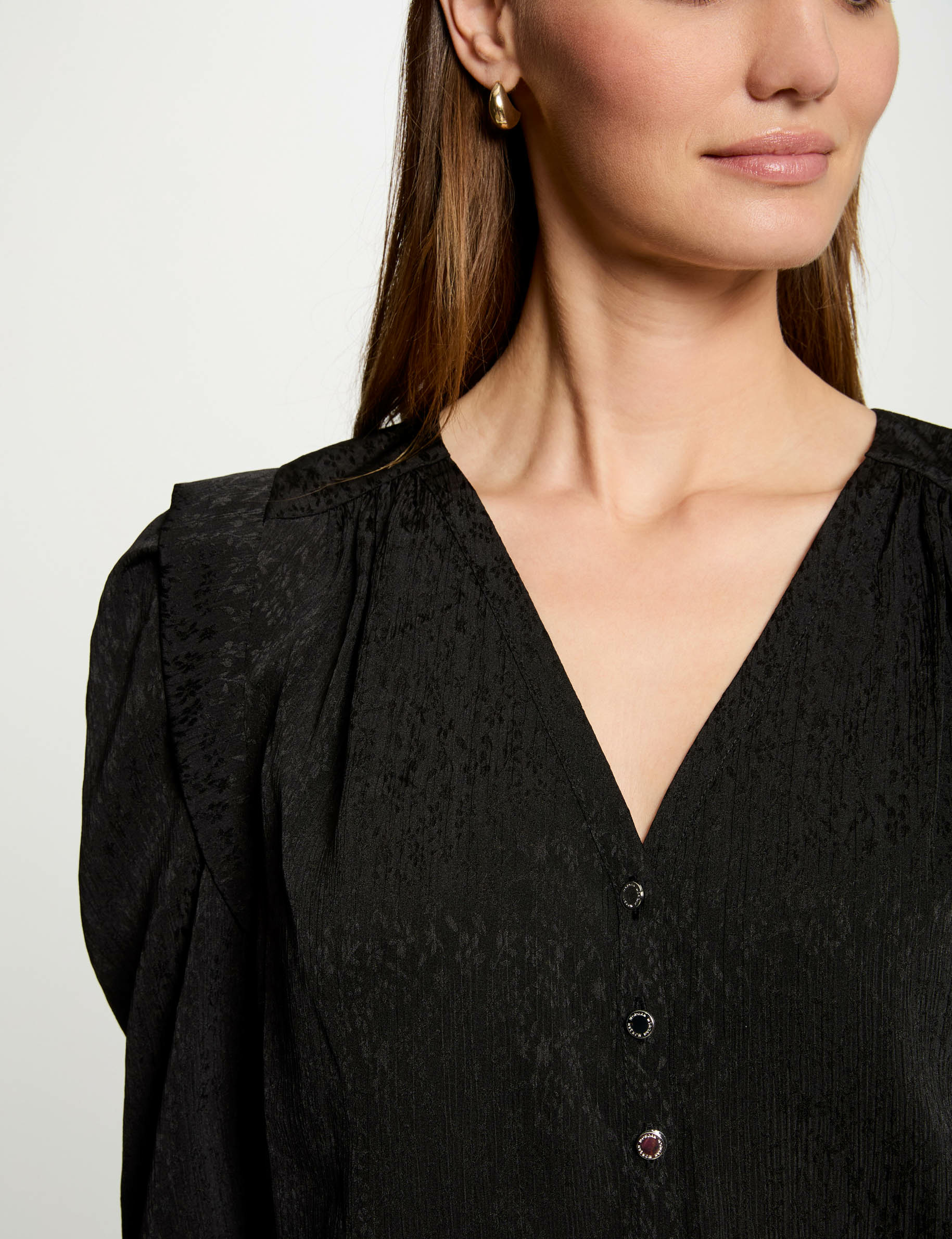 3/4-length sleeved shirt black women