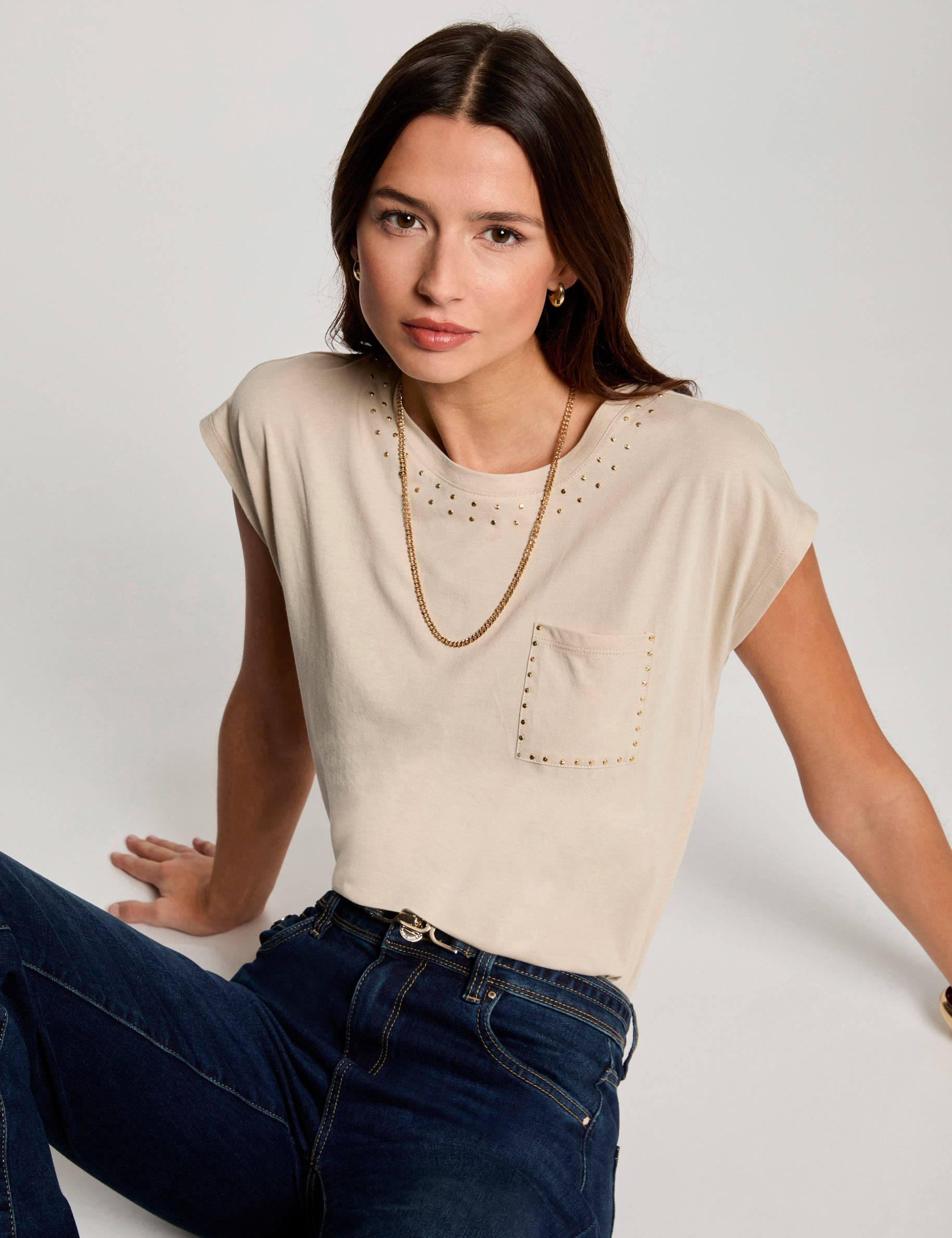 Short-sleeved t-shirt beige women