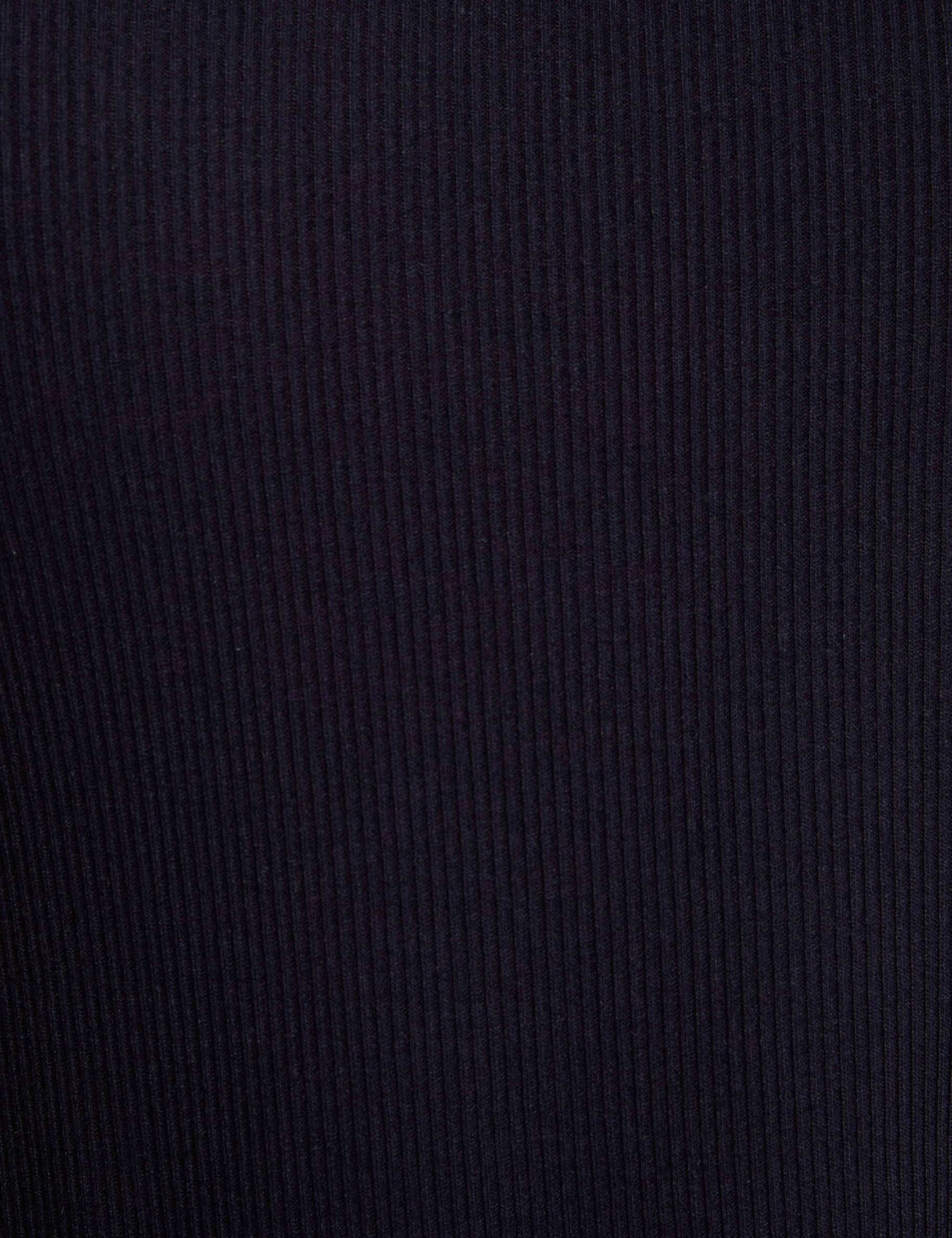 short sleeved t shirt navy blue women null