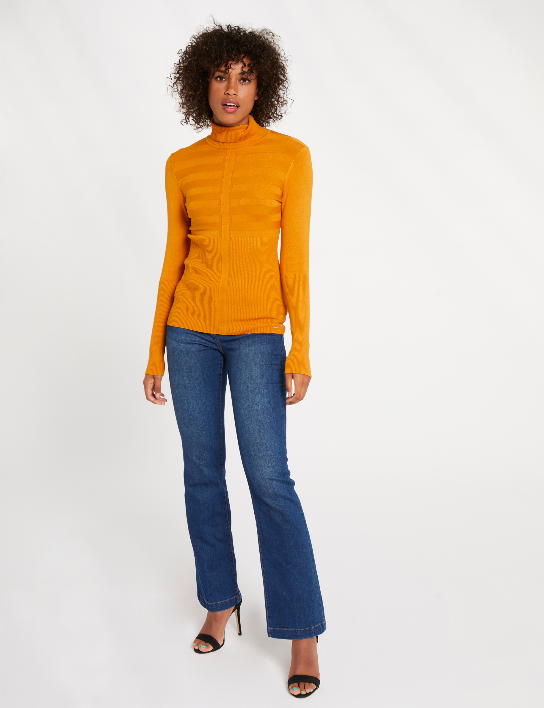 Long-sleeved jumper turtleneck mustard women