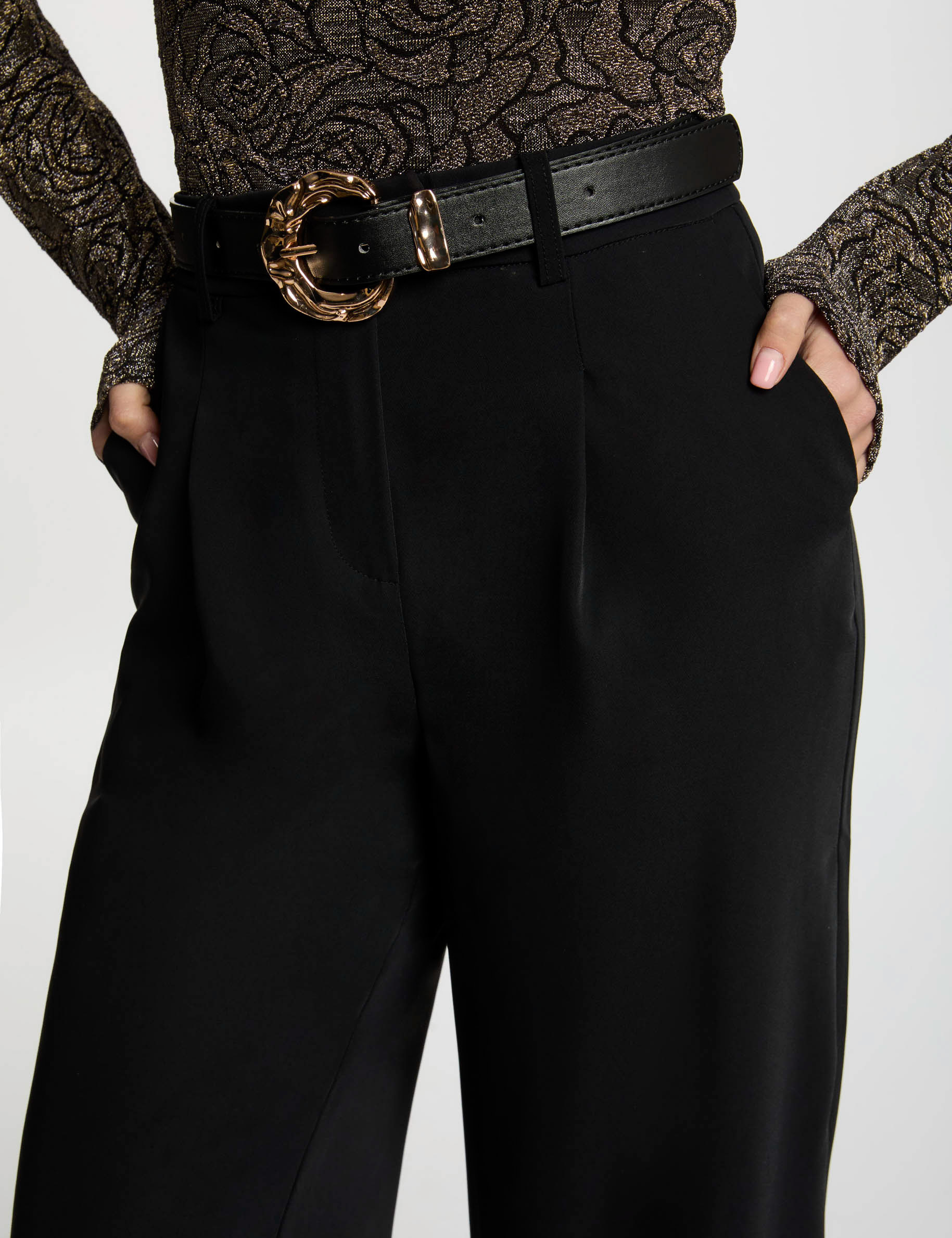 Loose flare trousers black women