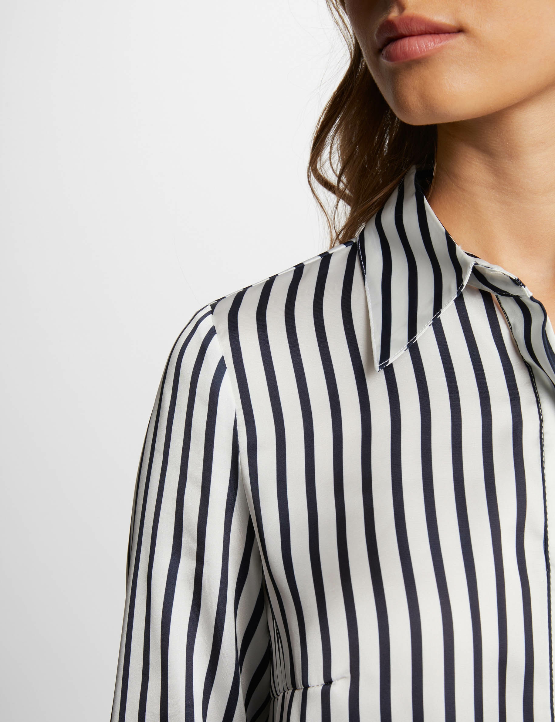 Striped long-sleeved shirt multicolor women