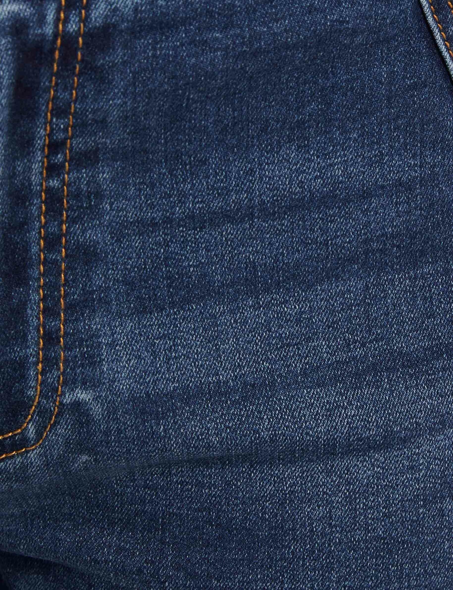 High-waisted bootcut jeans raw denim ladies