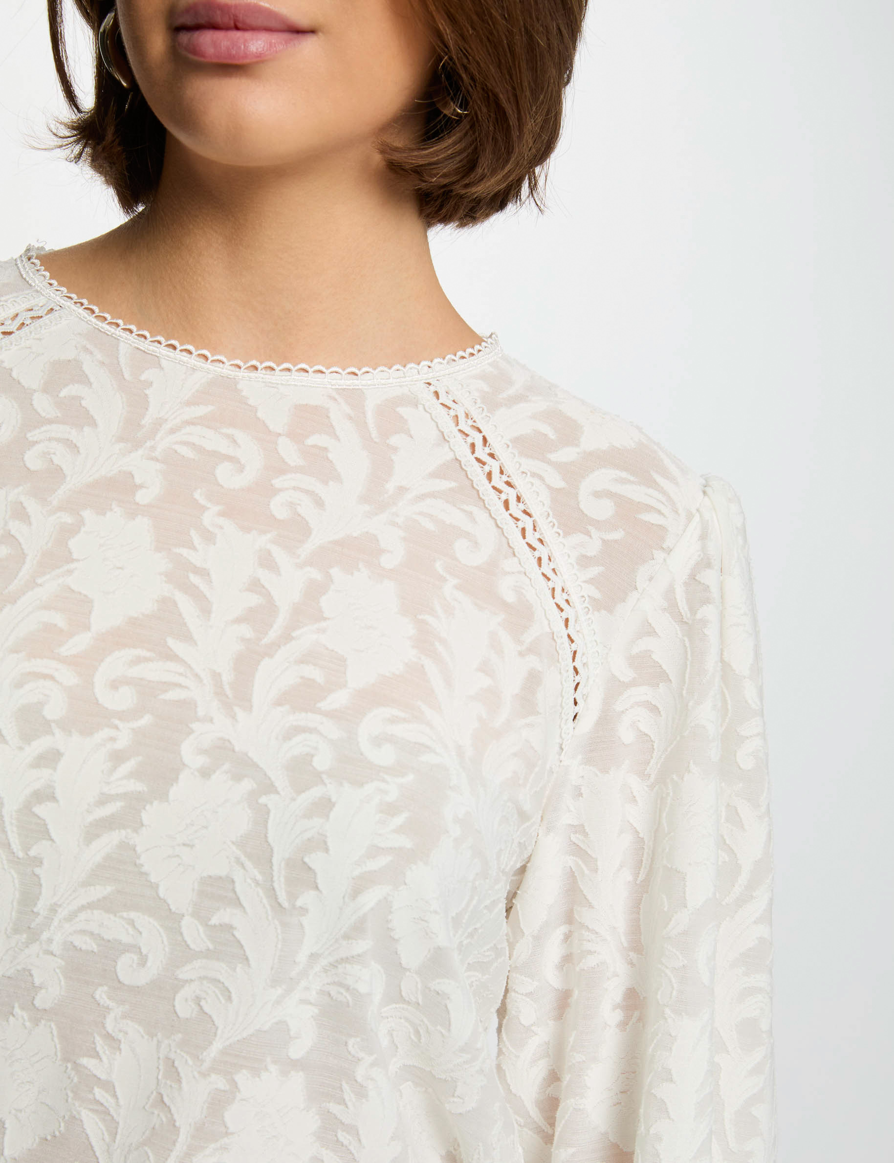 3/4-length sleeved t-shirt ivory women