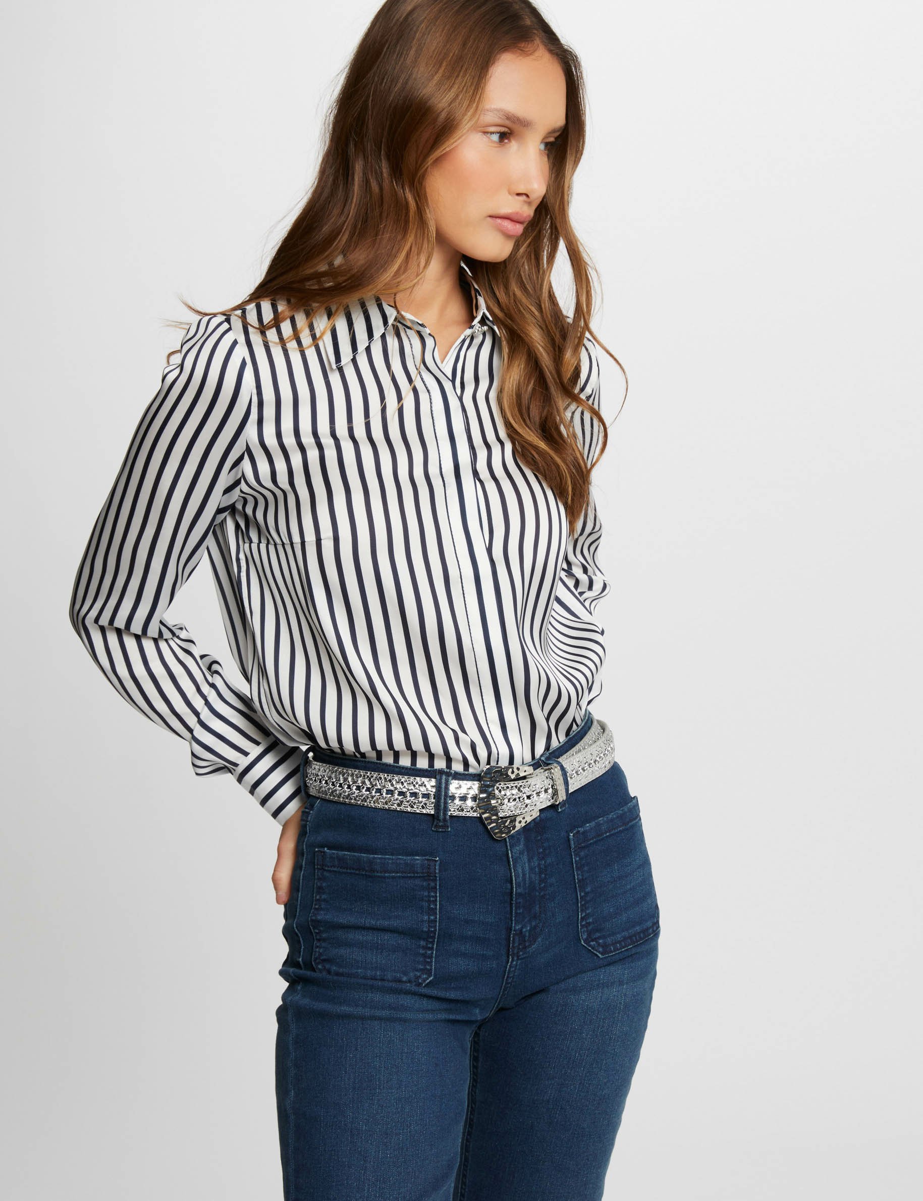 Striped long-sleeved shirt multicolor women