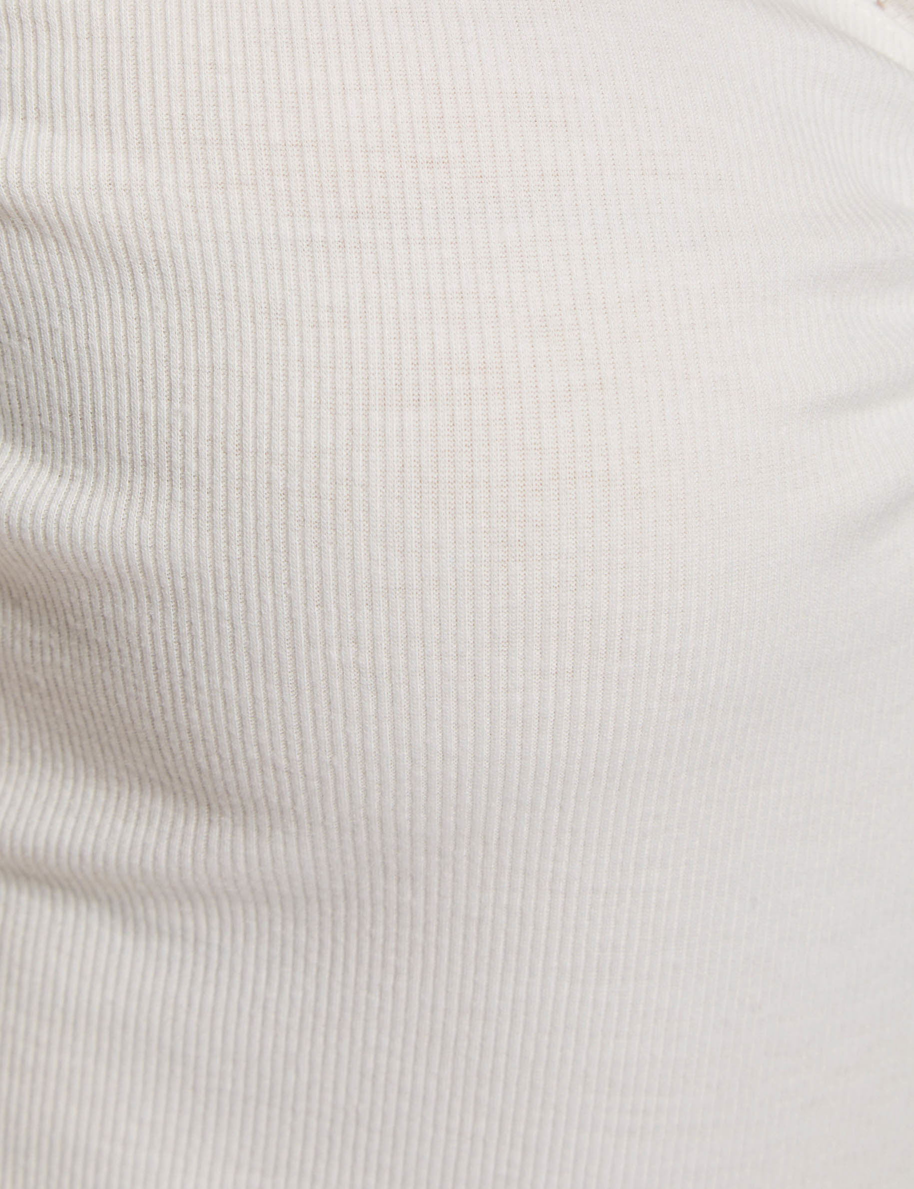short sleeved t shirt white women null