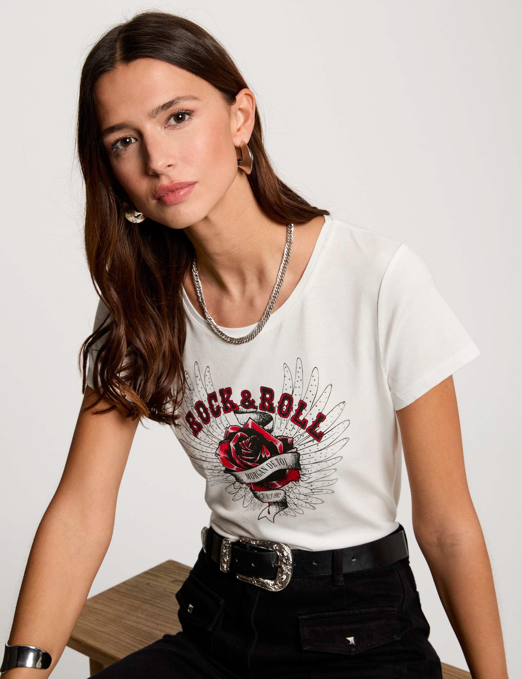 T-shirt with message white women