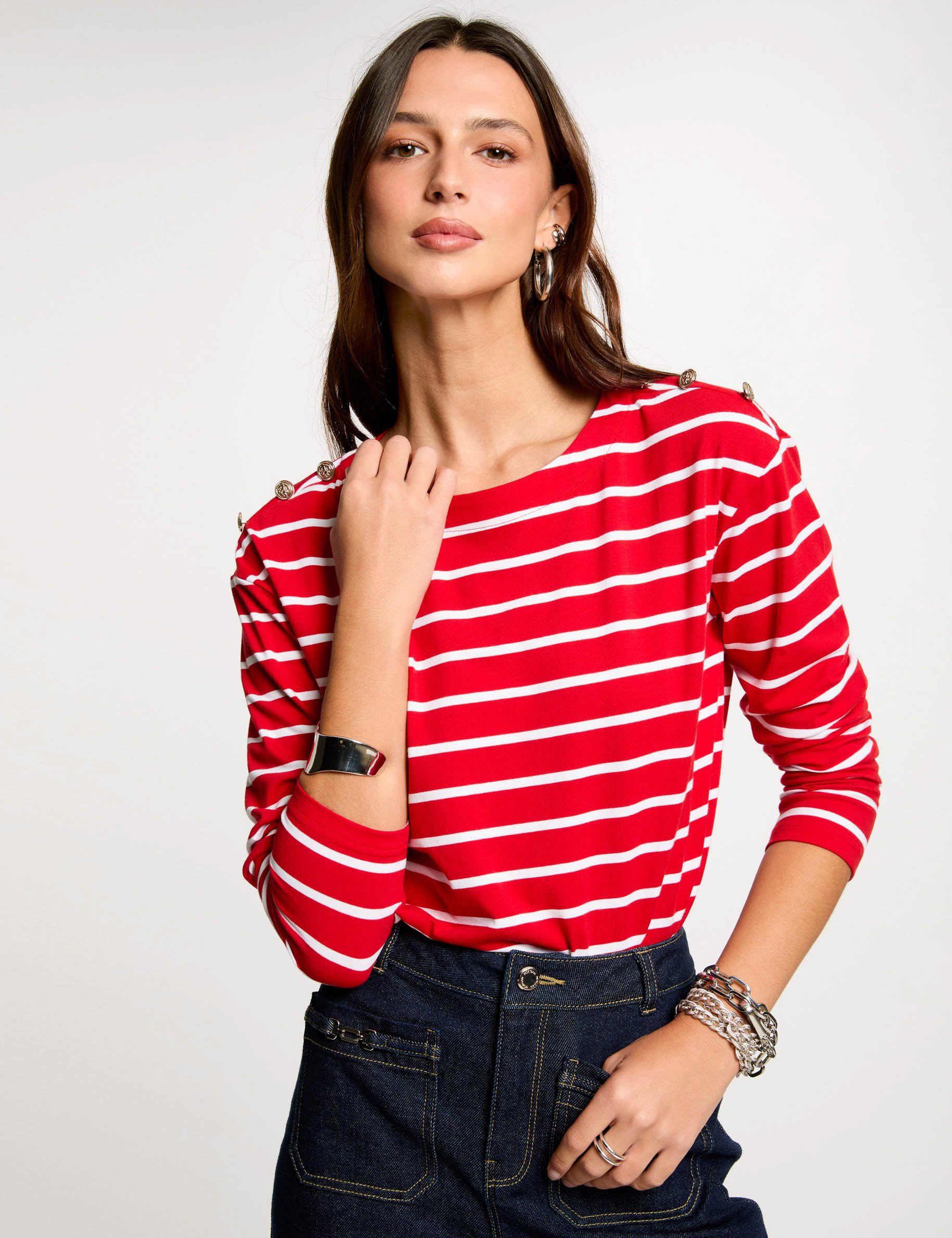 Striped long-sleeved t-shirt white women