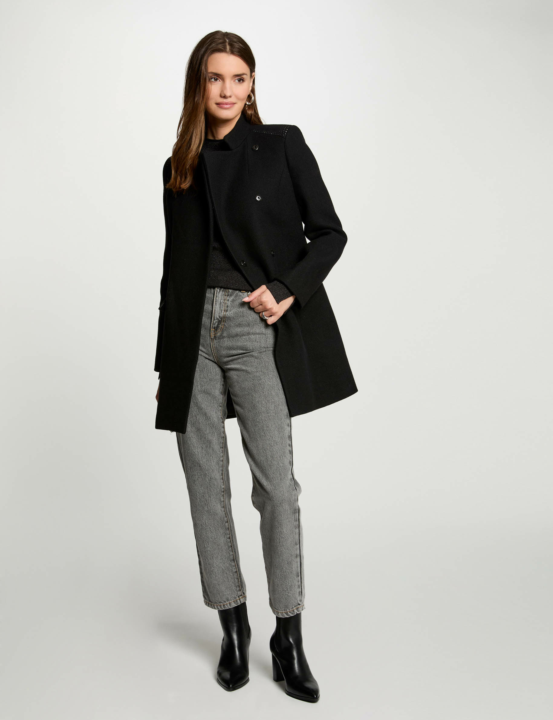 Manteau long boutonné noir femme