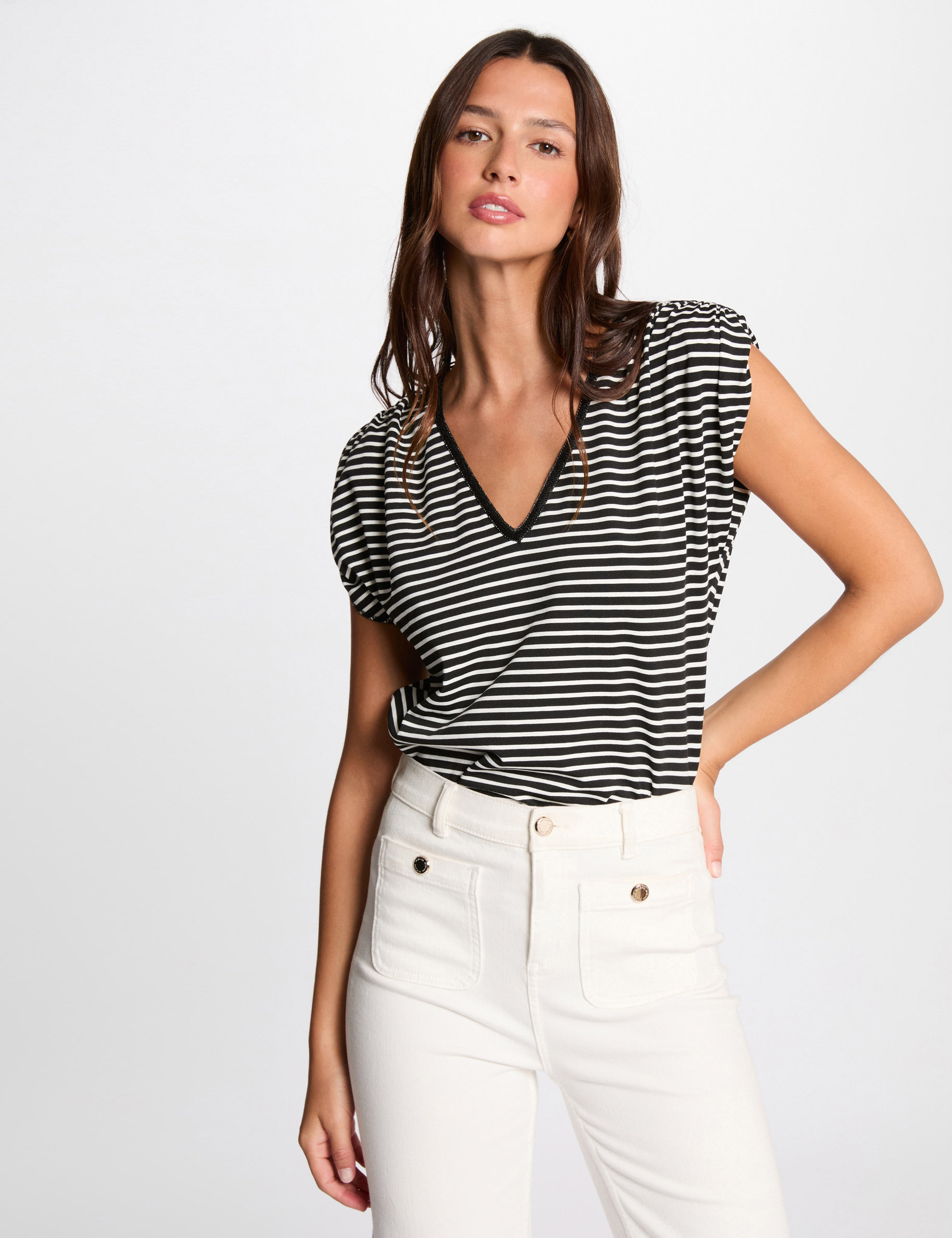 Striped short-sleeved t-shirt black women