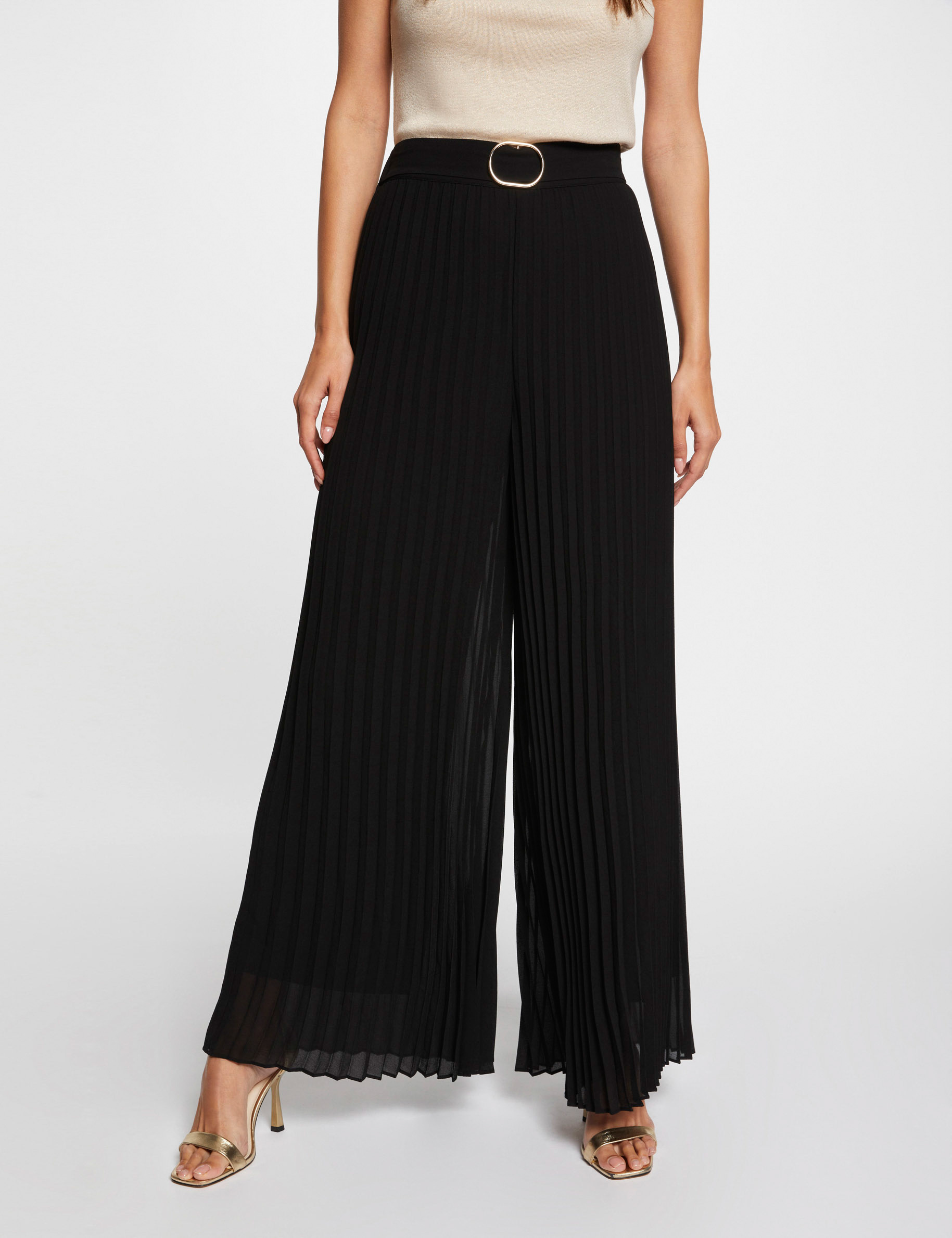 Pleated wide leg trousers black women