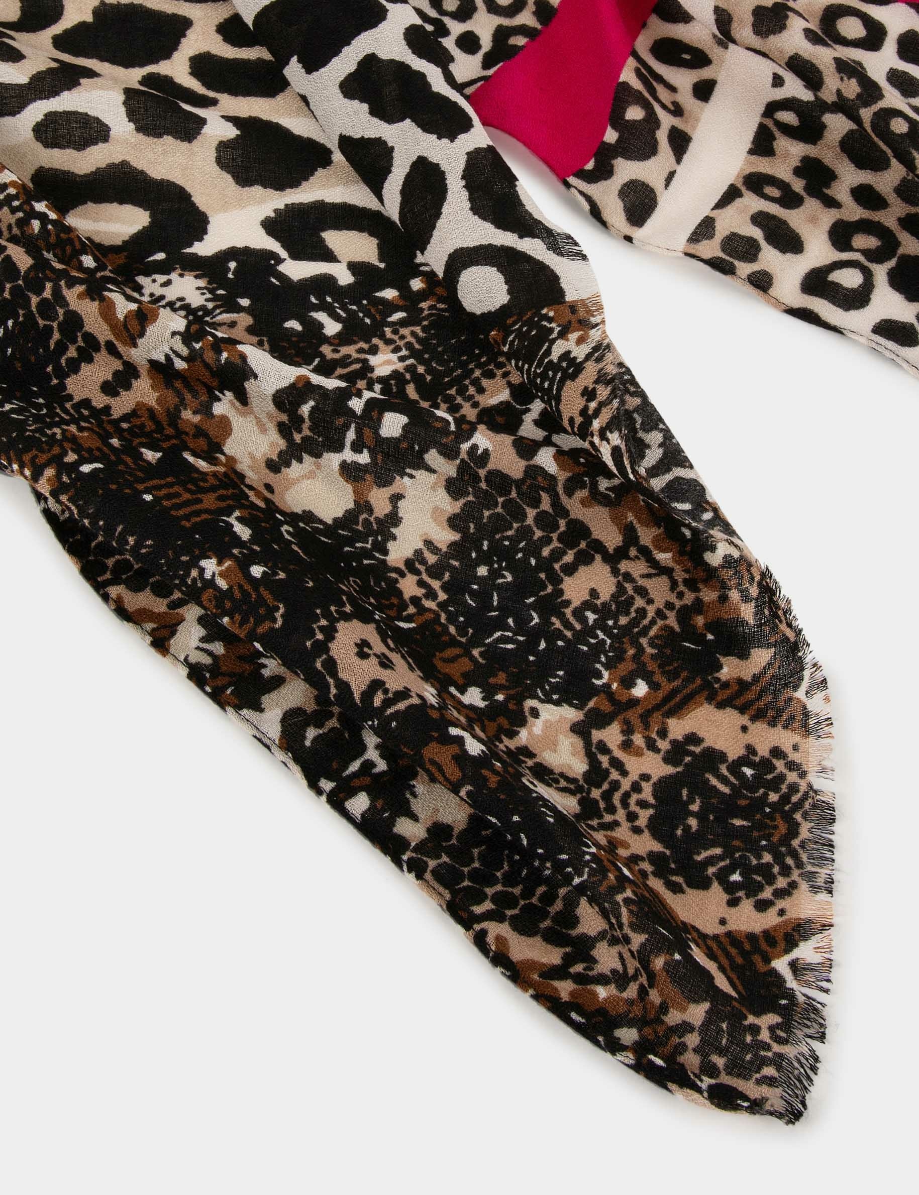 Scarf with animal print brown ladies'