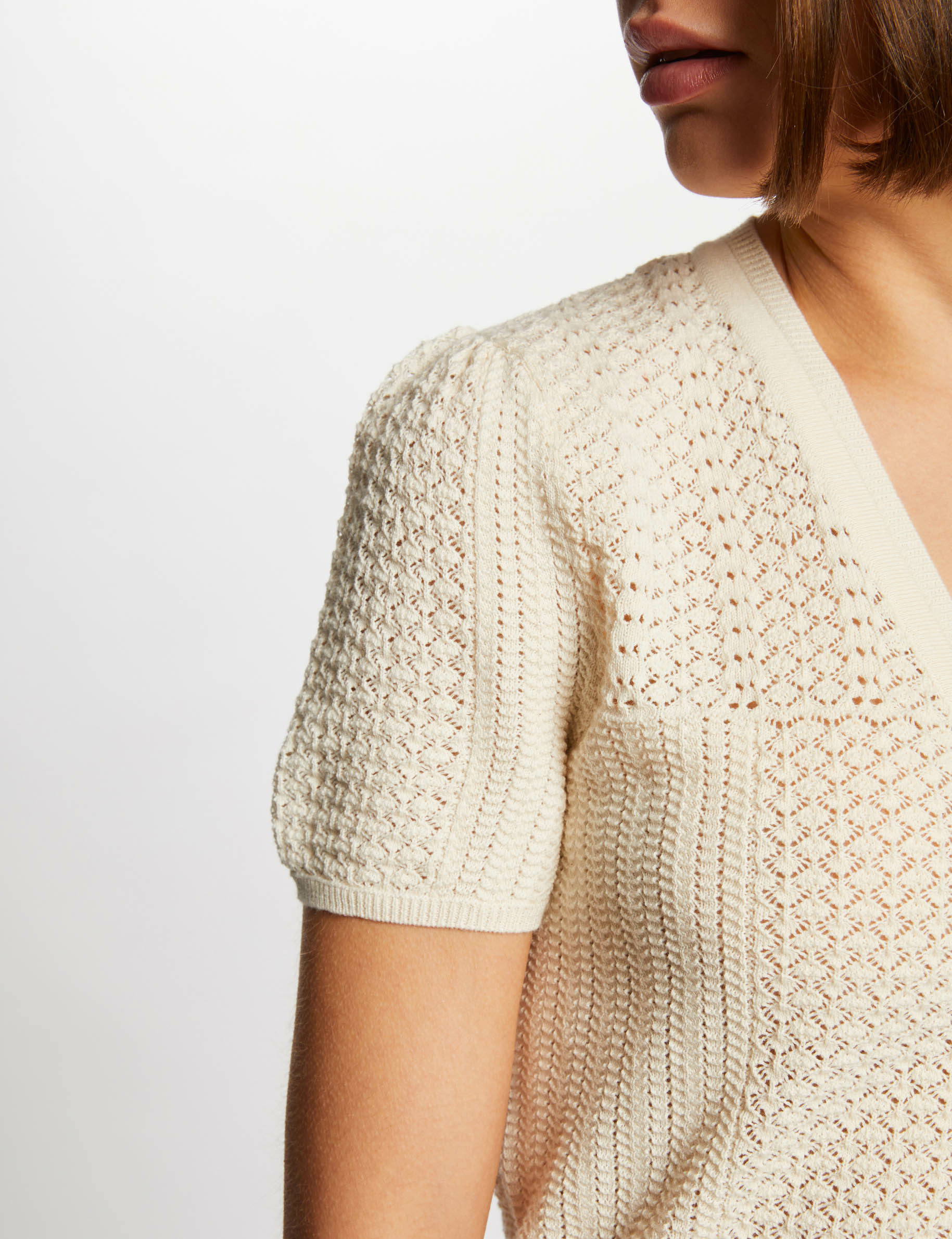 Openwork cardigan V-neck ivory ladies'