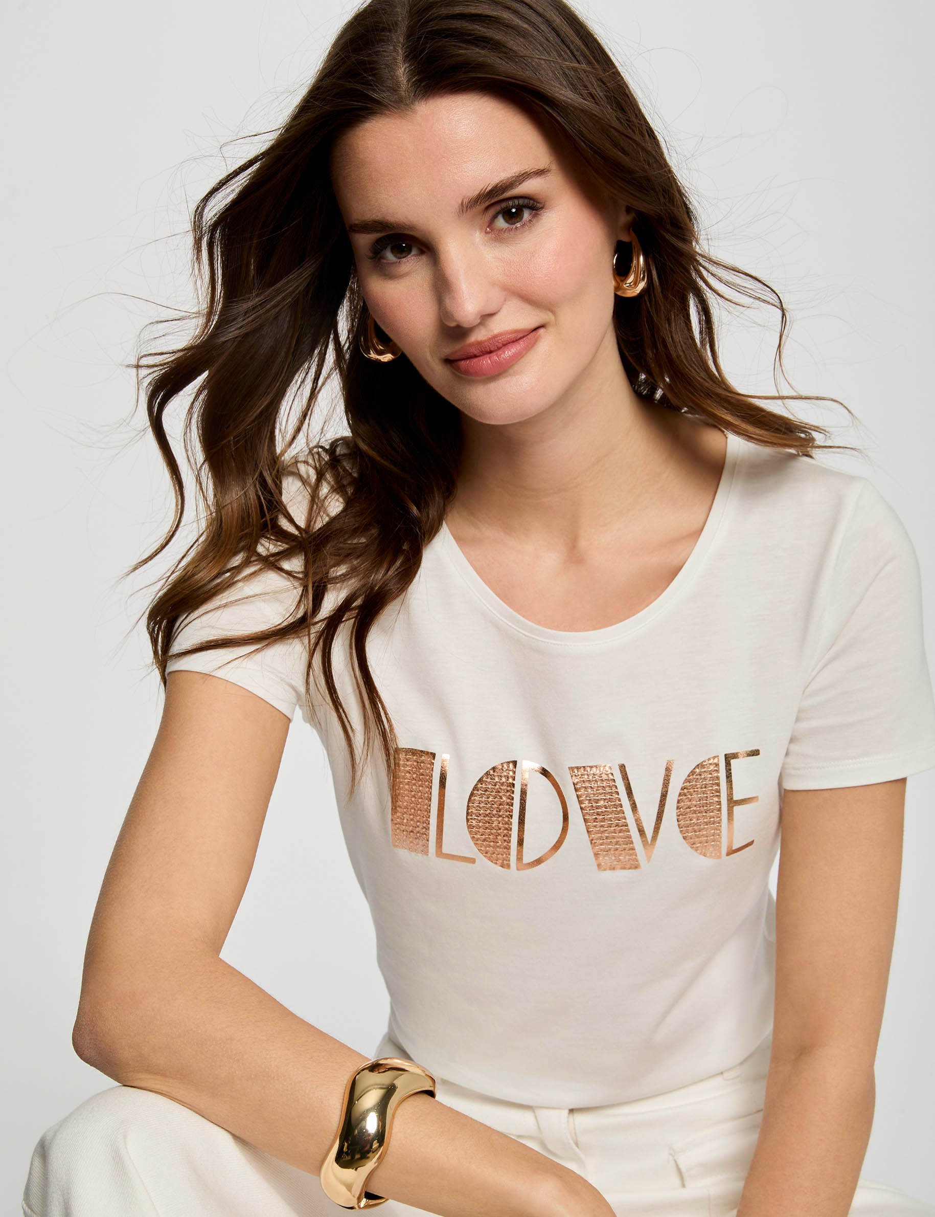 T-shirt with message white women