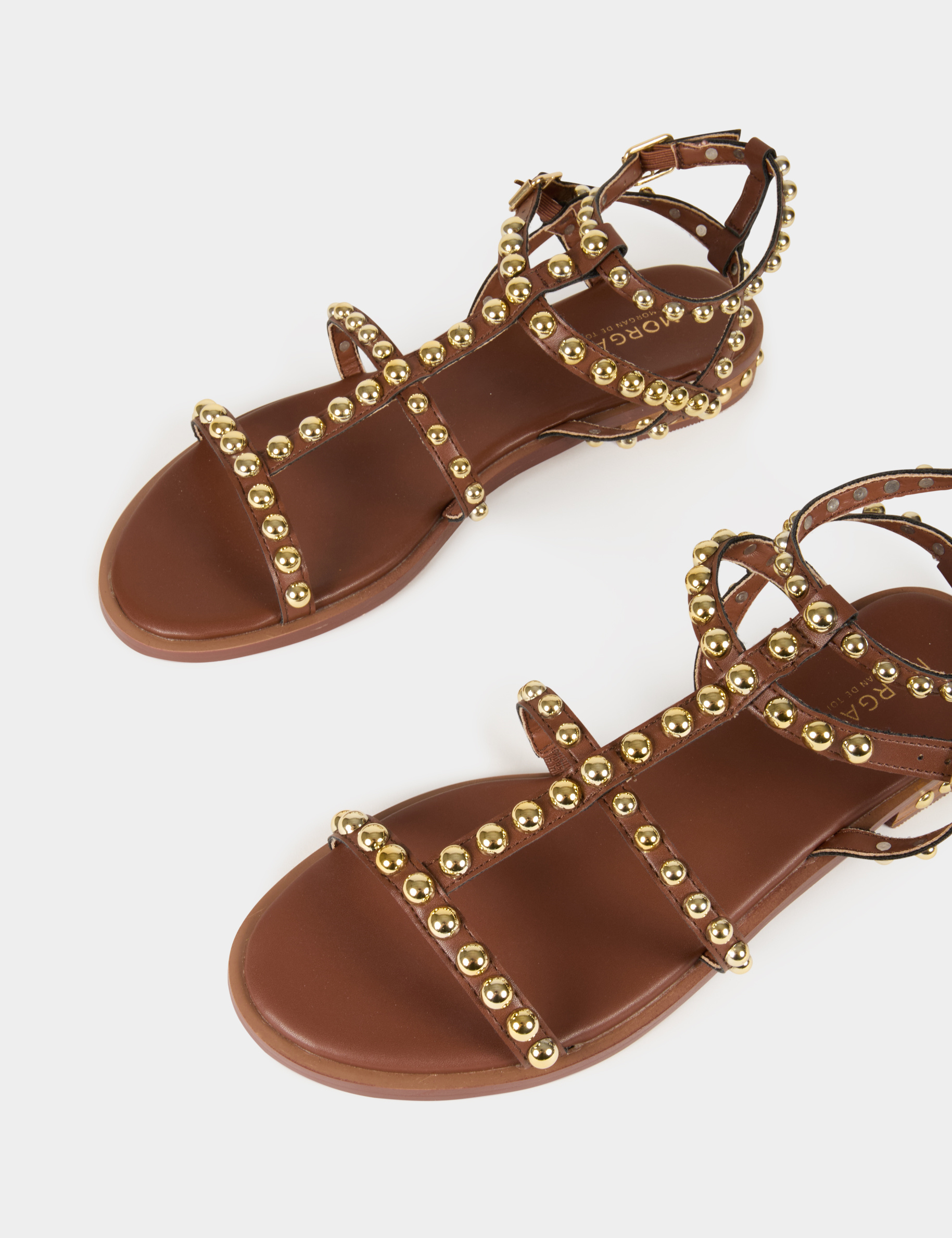 Flat sandals with studs brown women