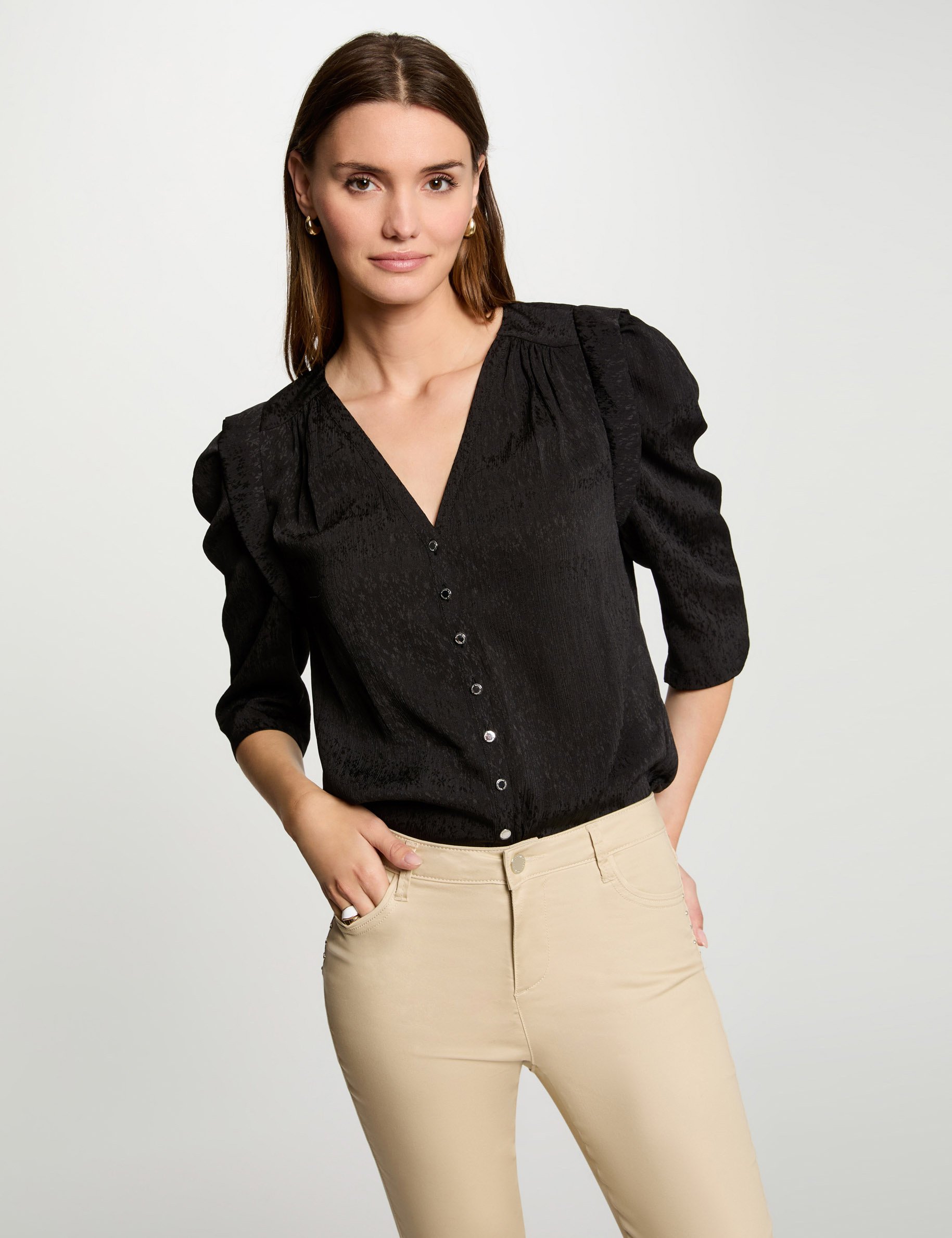 3/4-length sleeved shirt black women