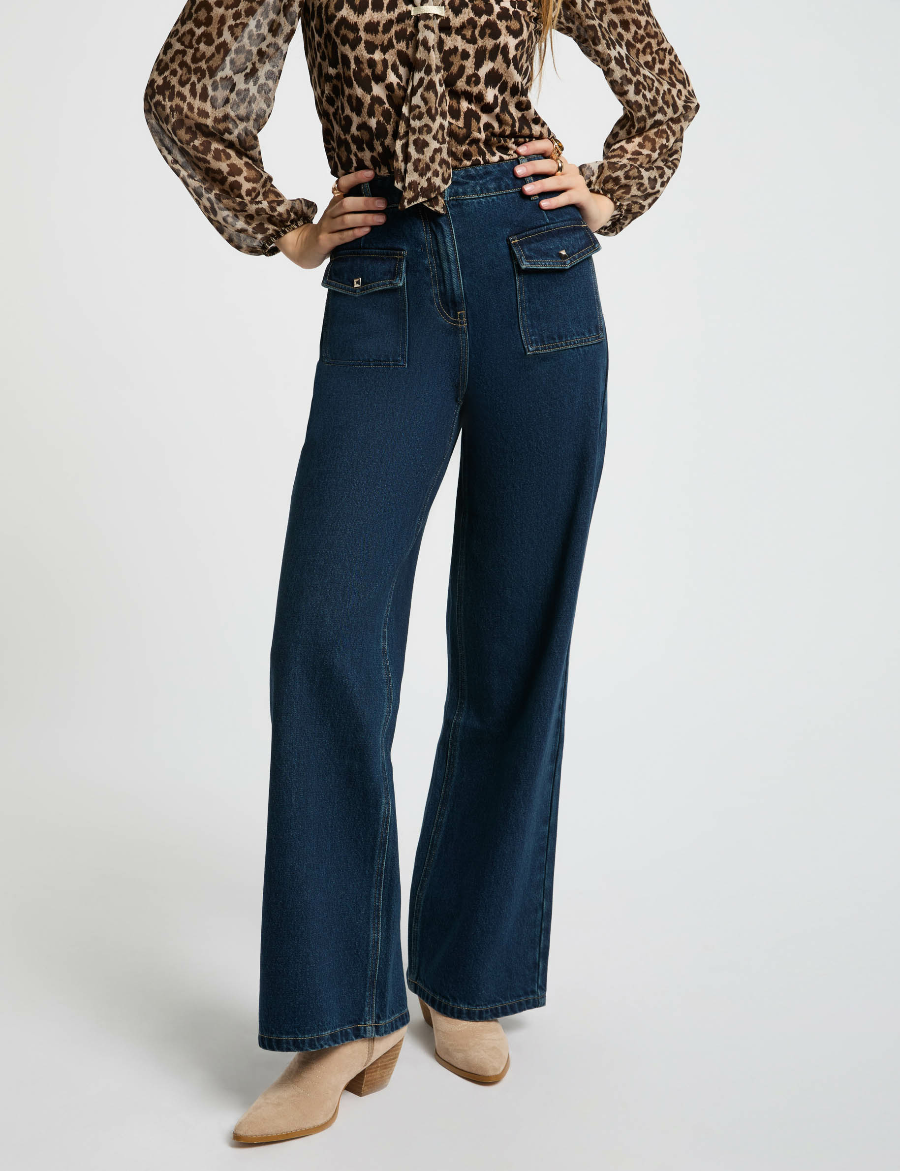 High-waisted wide leg jeans raw denim women