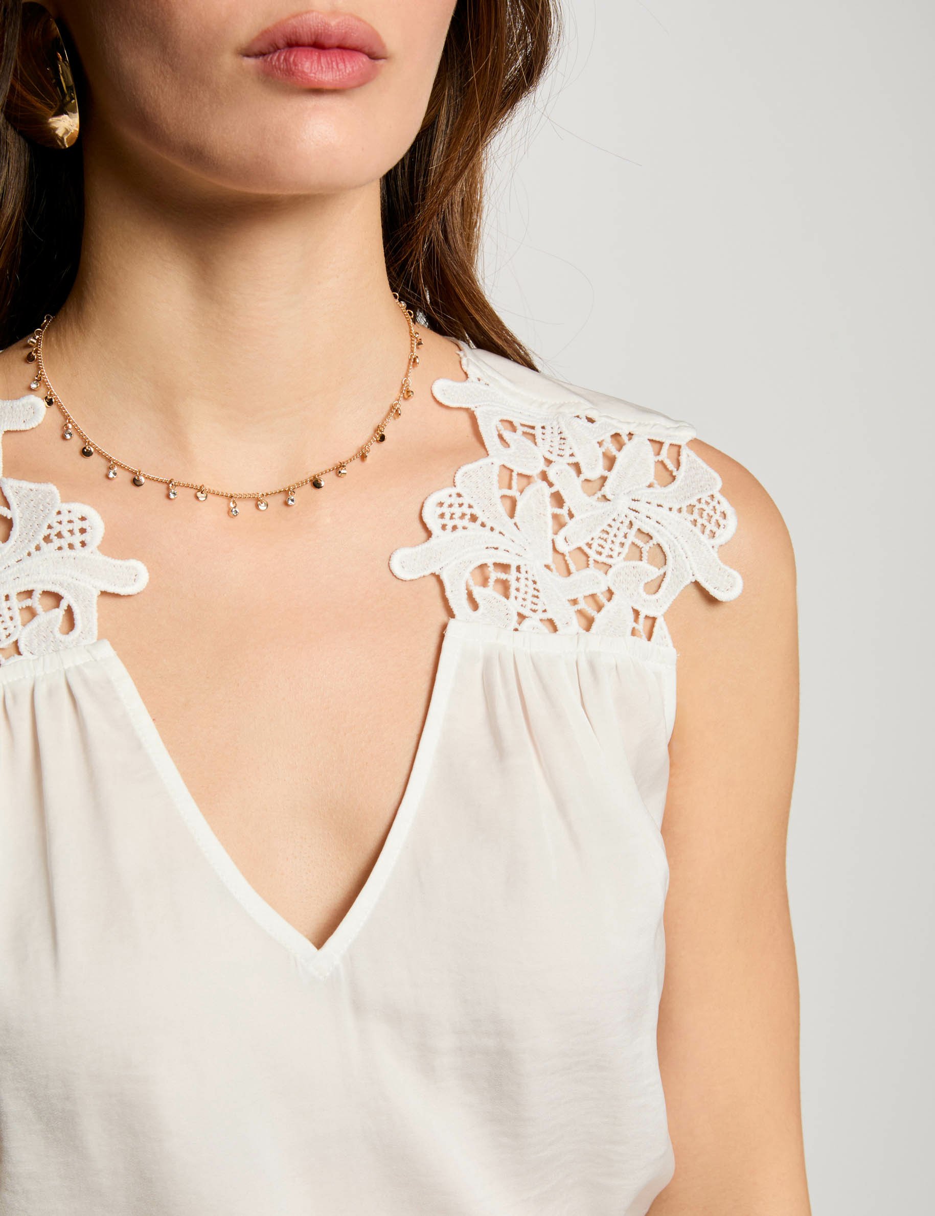 Sleeveless lace top white women