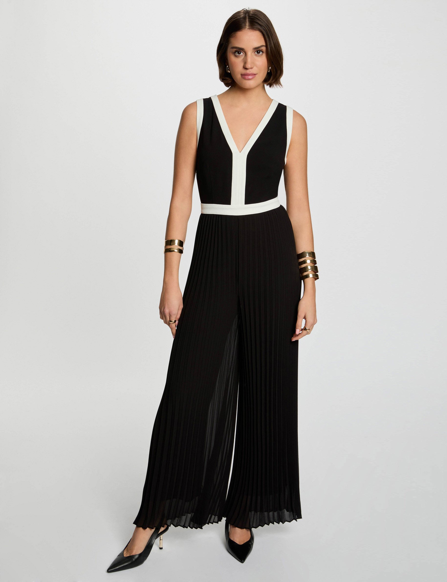 Pleated jumpsuit black women