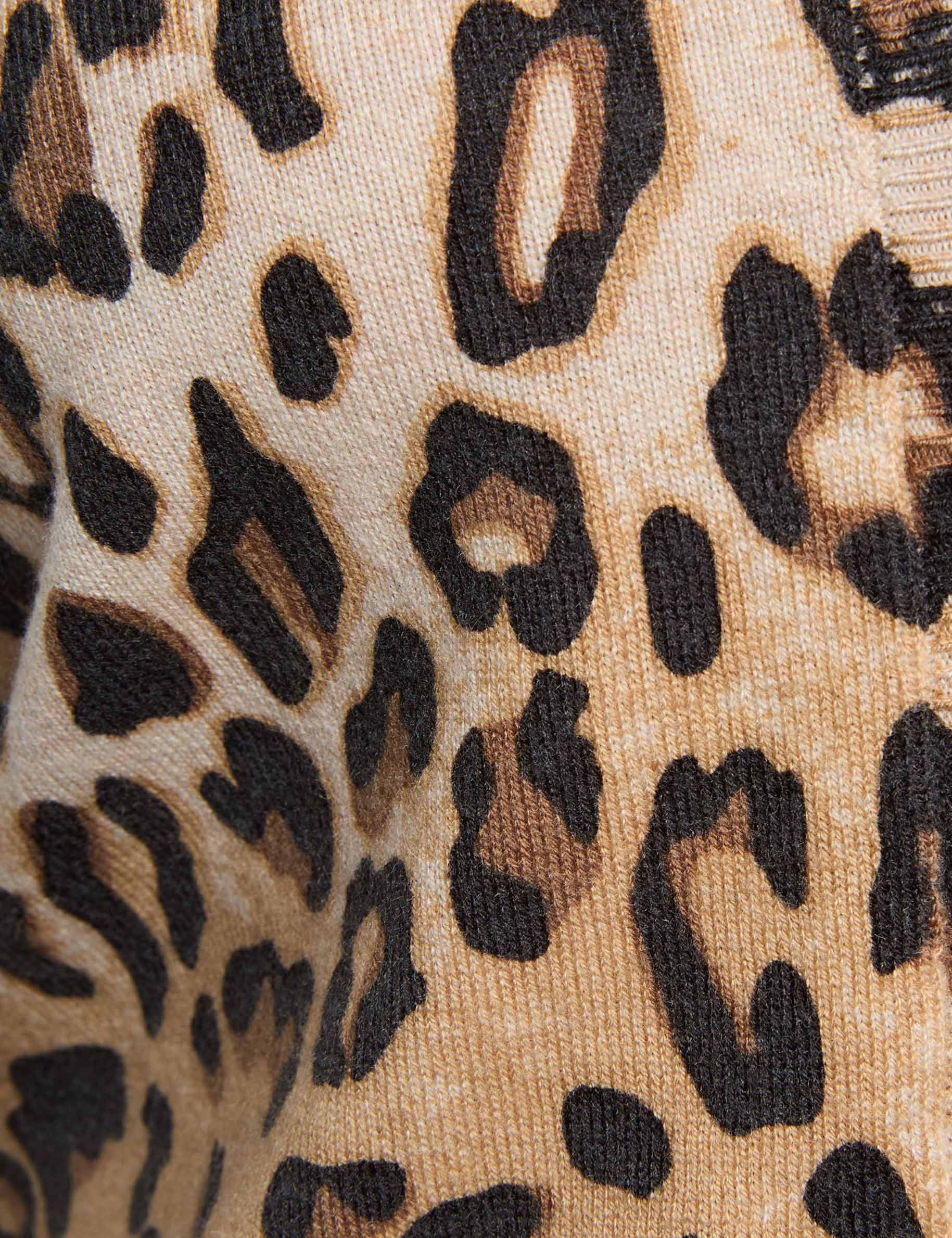 fitted round neck cardigan sand women null