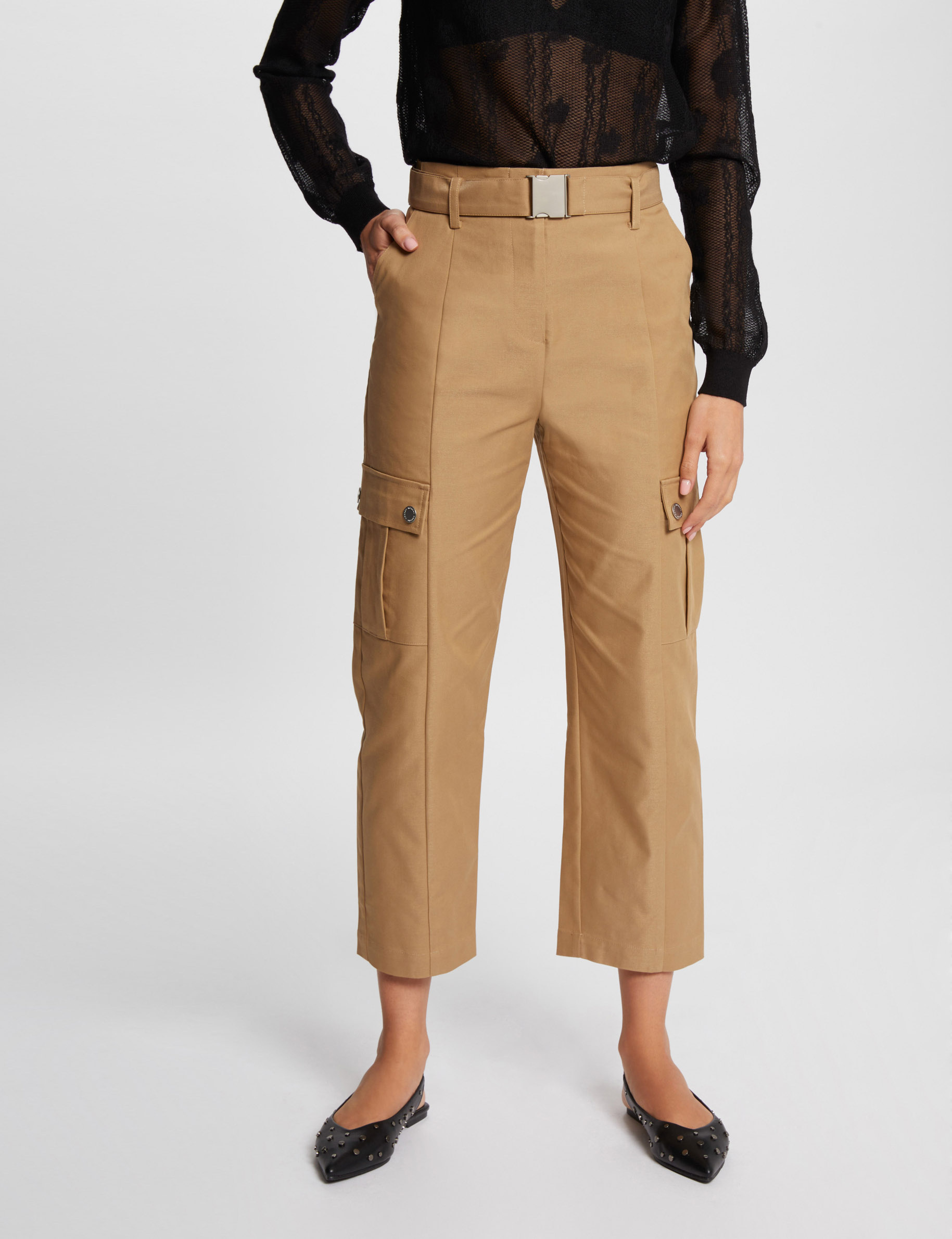 Cropped cargo trousers beige women