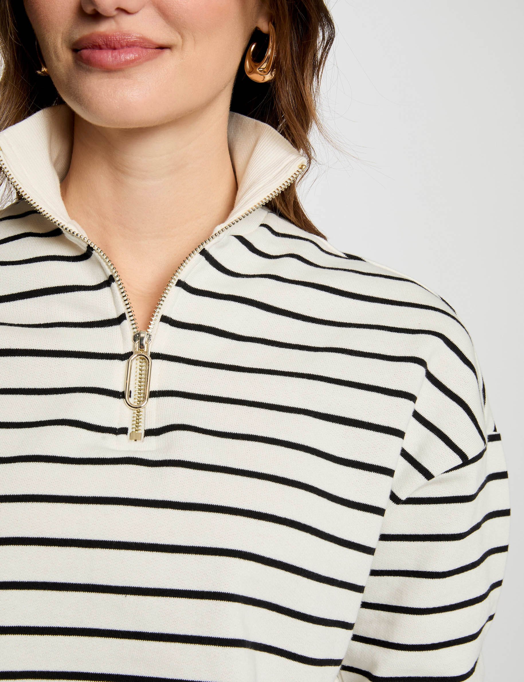 Striped long-sleeved sweat white women