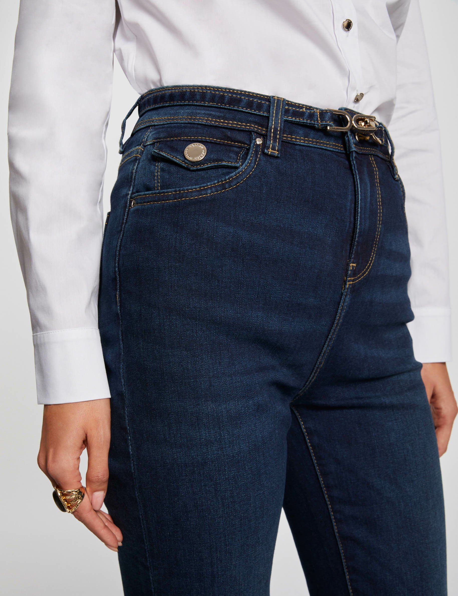 High-waisted flare jeans raw denim women