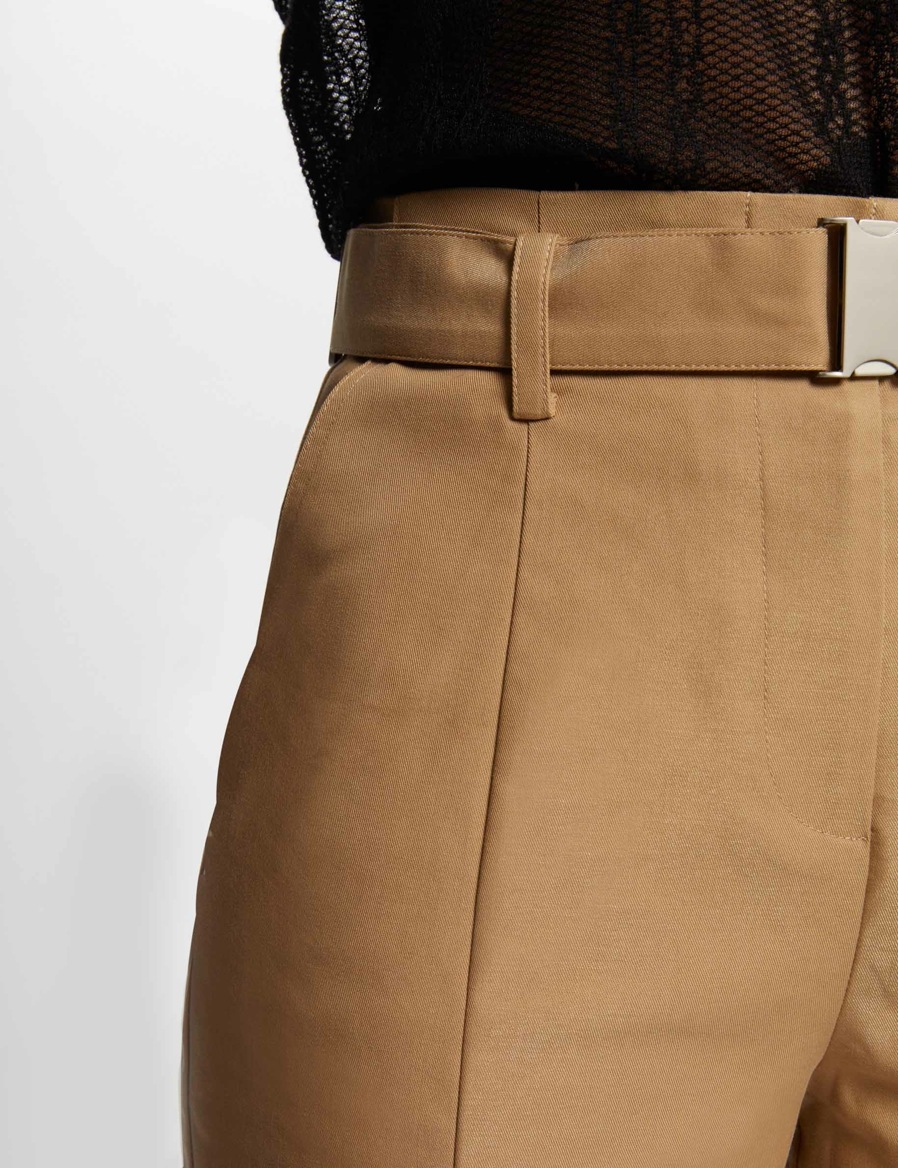 Cropped cargo trousers beige women