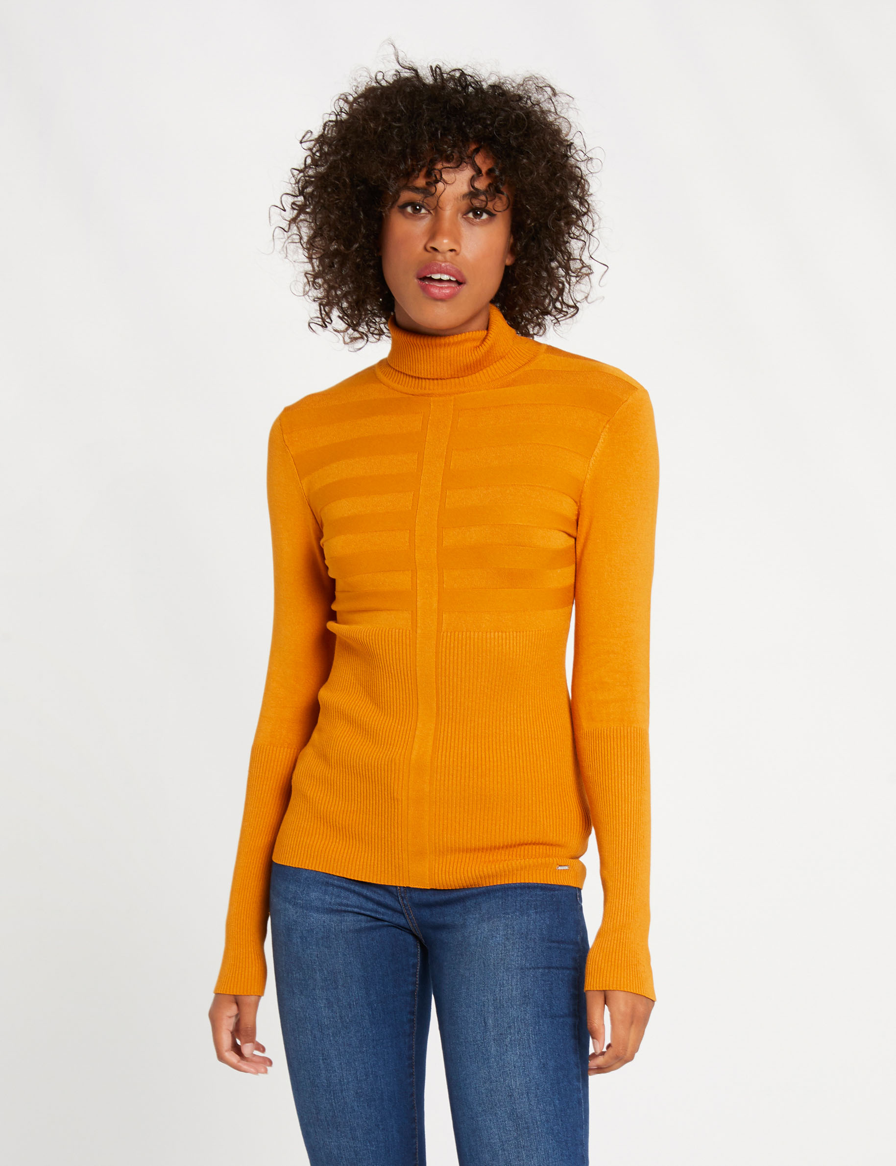 Long-sleeved jumper turtleneck mustard women