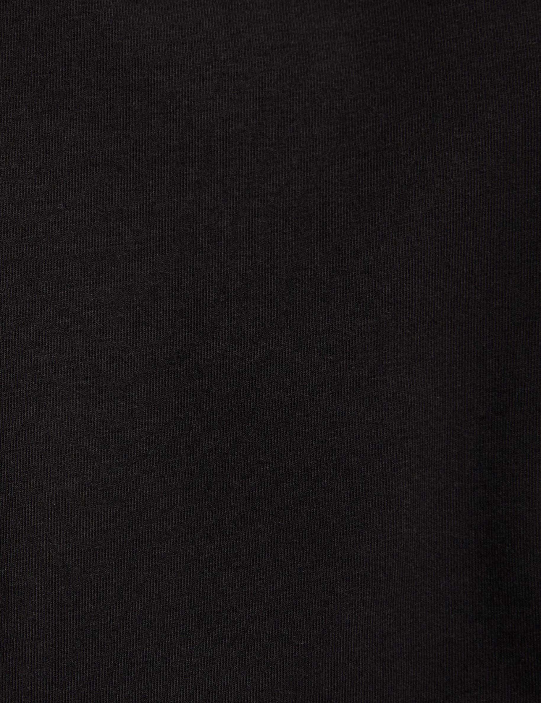 t shirt with rhinestone design black women null