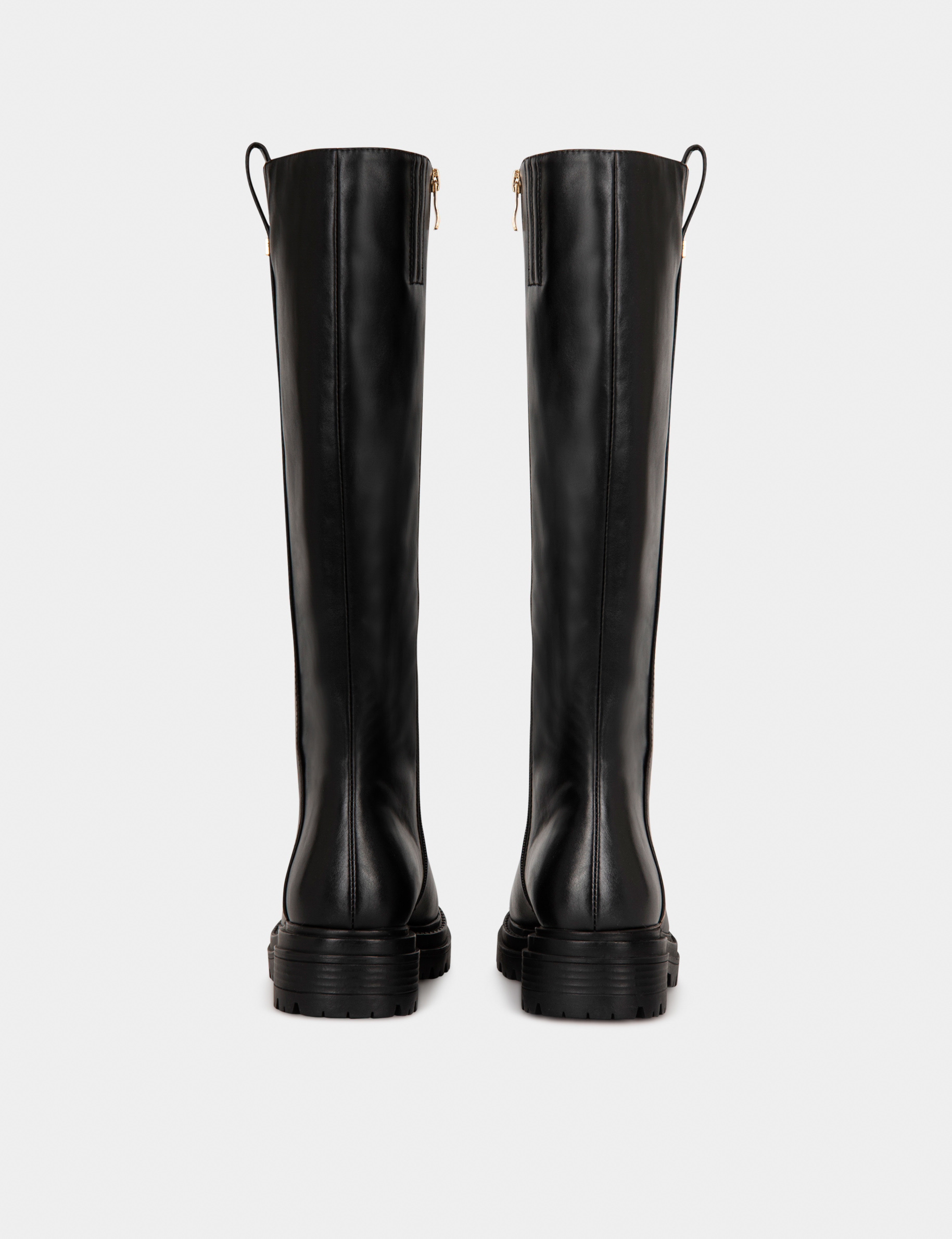 Notched flat boots black women