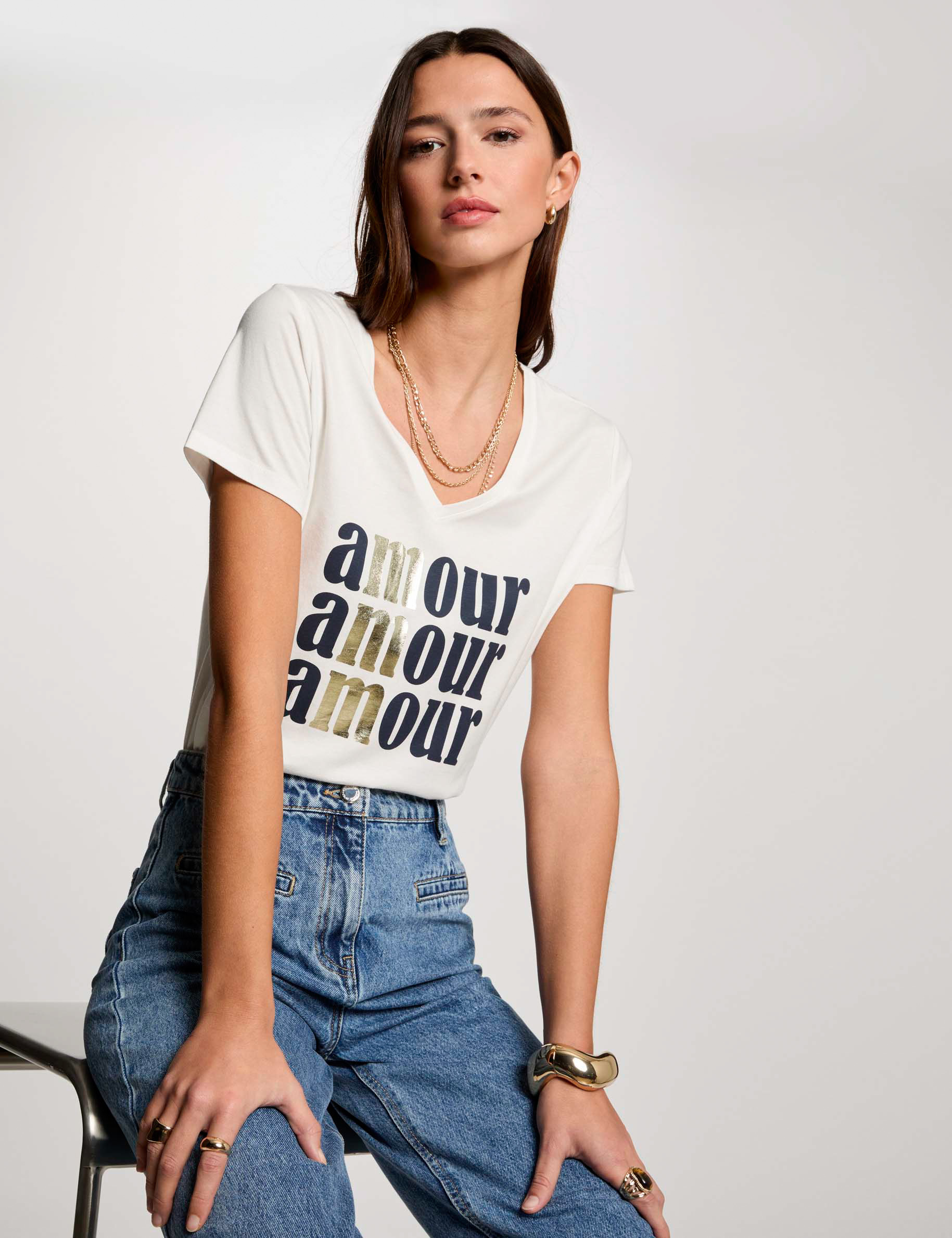 T-shirt with message white women