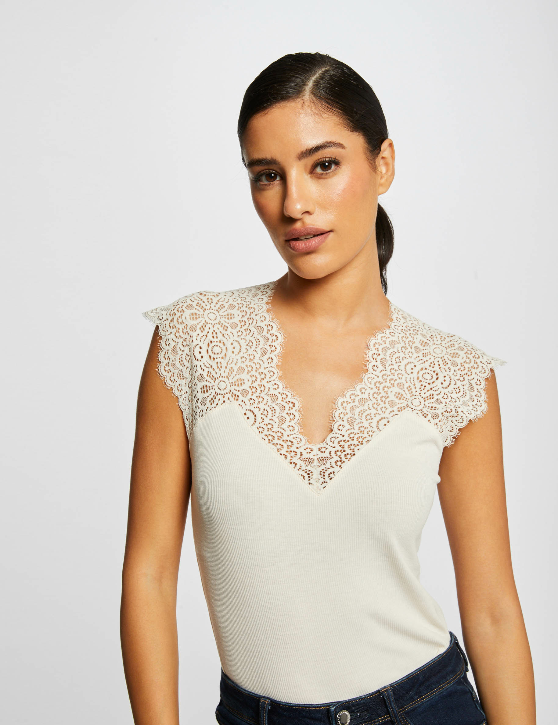 Vest top with wide straps and lace ivory women