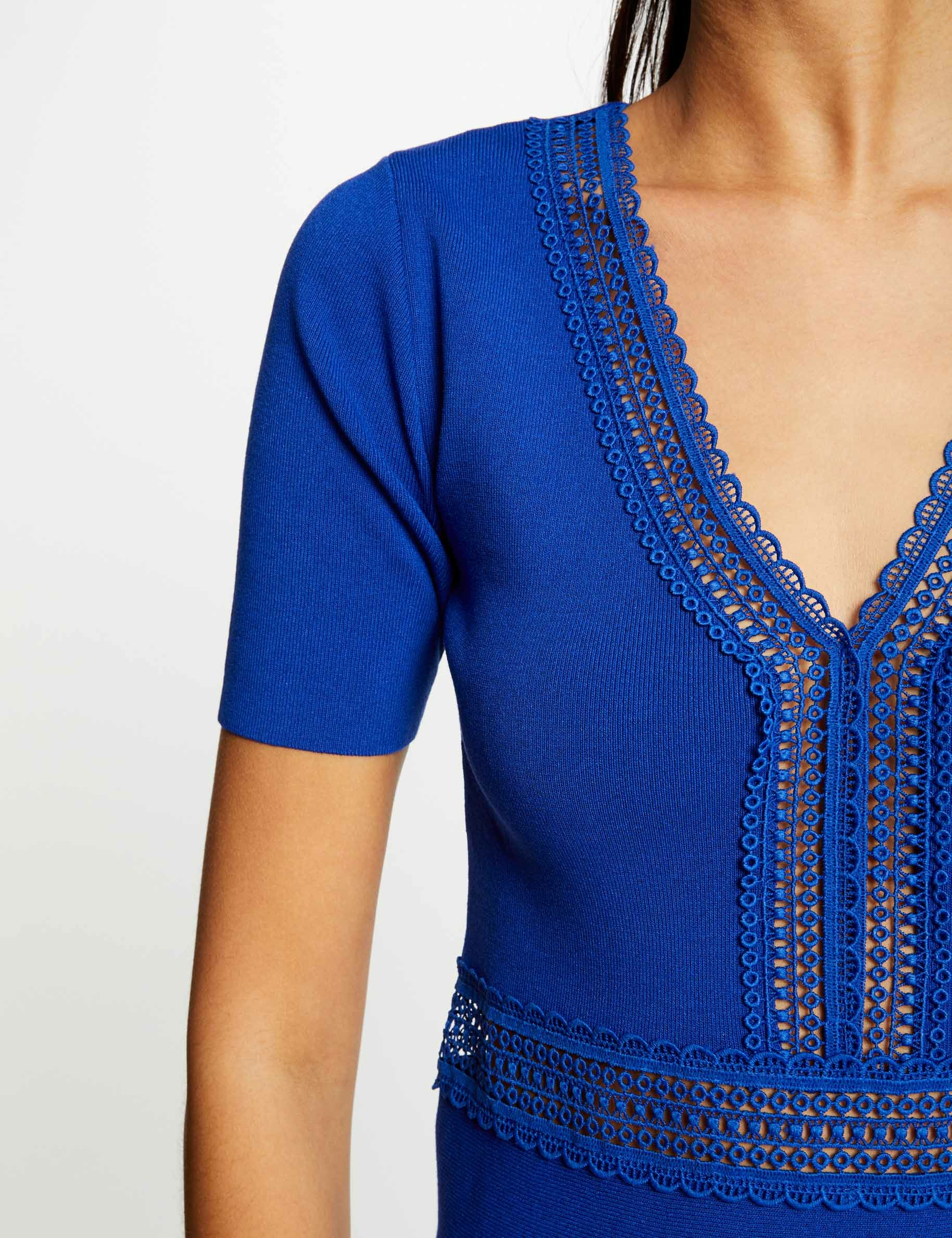 Fitted knitted dress V-neck electric blue ladies'