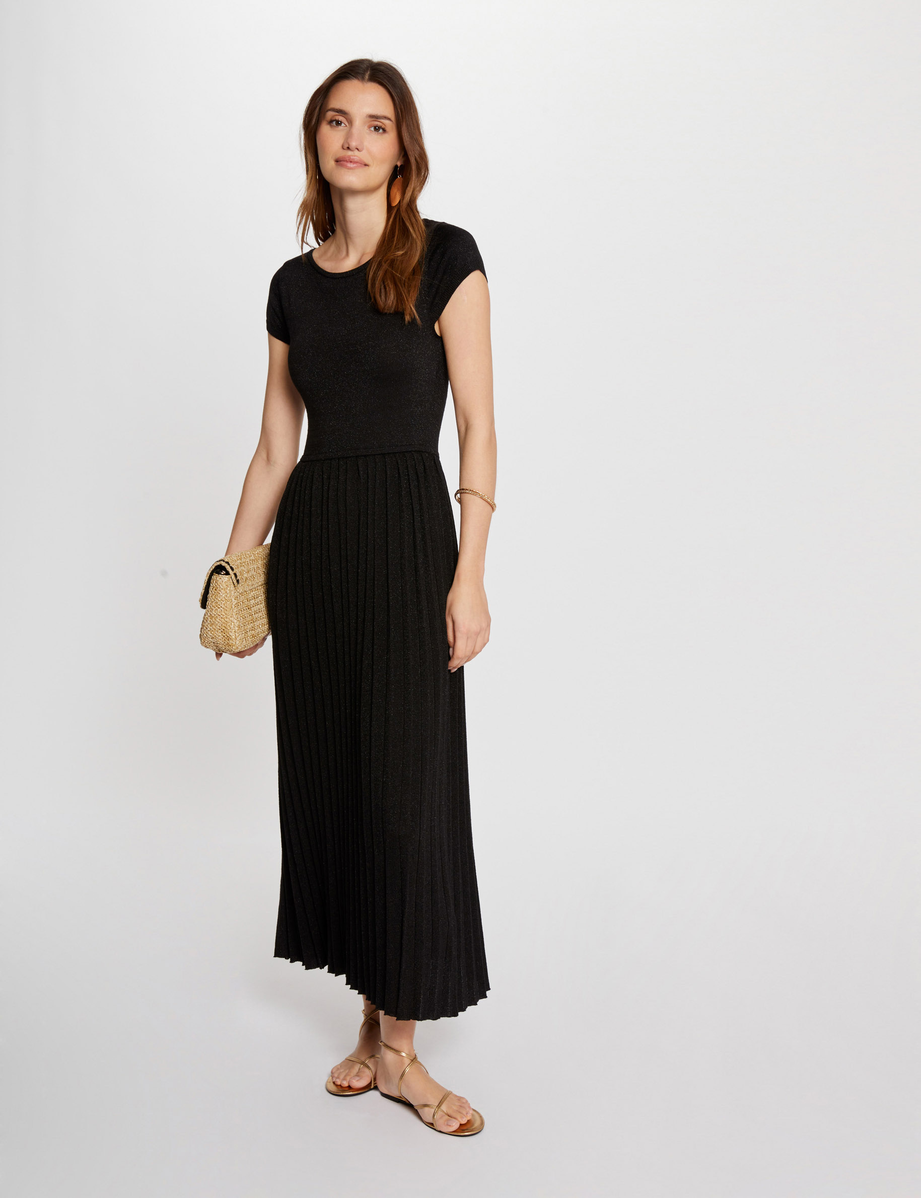 Fitted maxi knitted dress black women