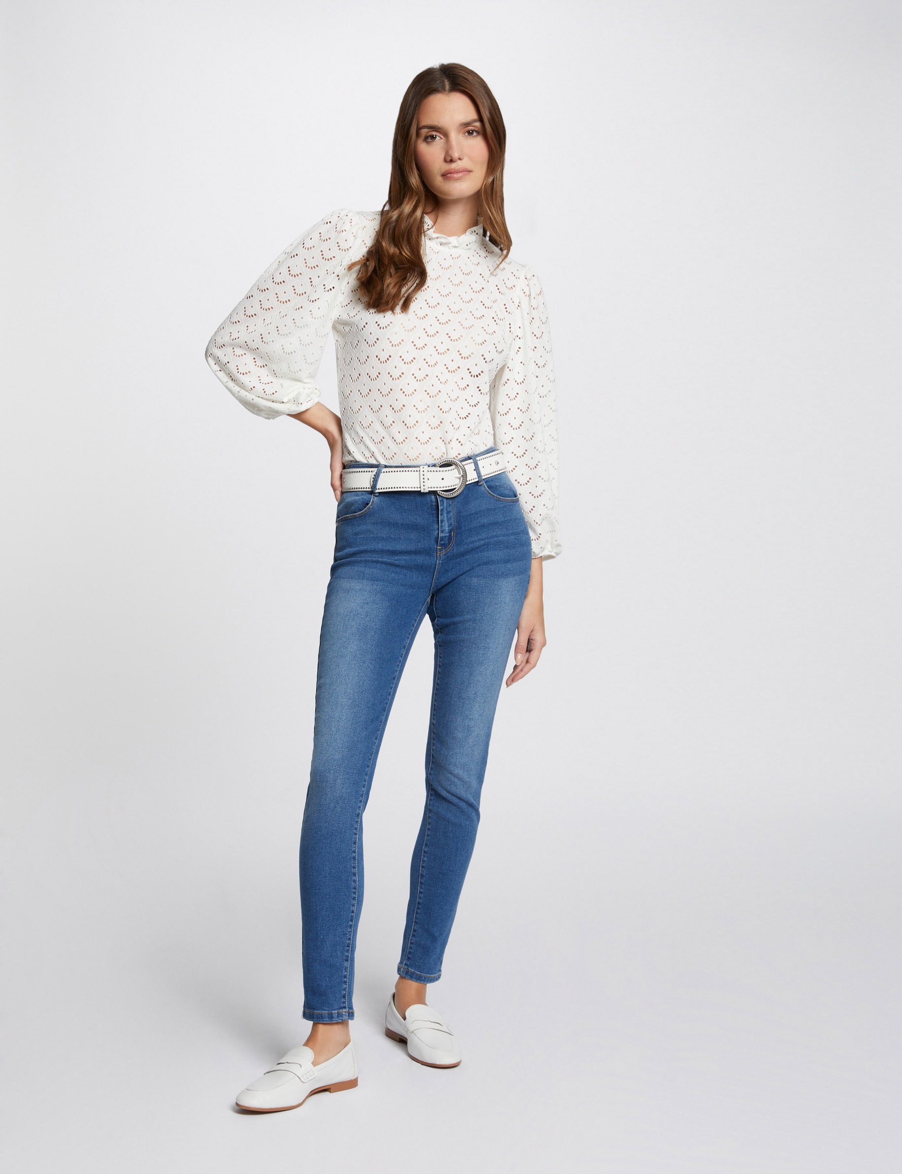 Standard waisted slim jeans stone wash denim women