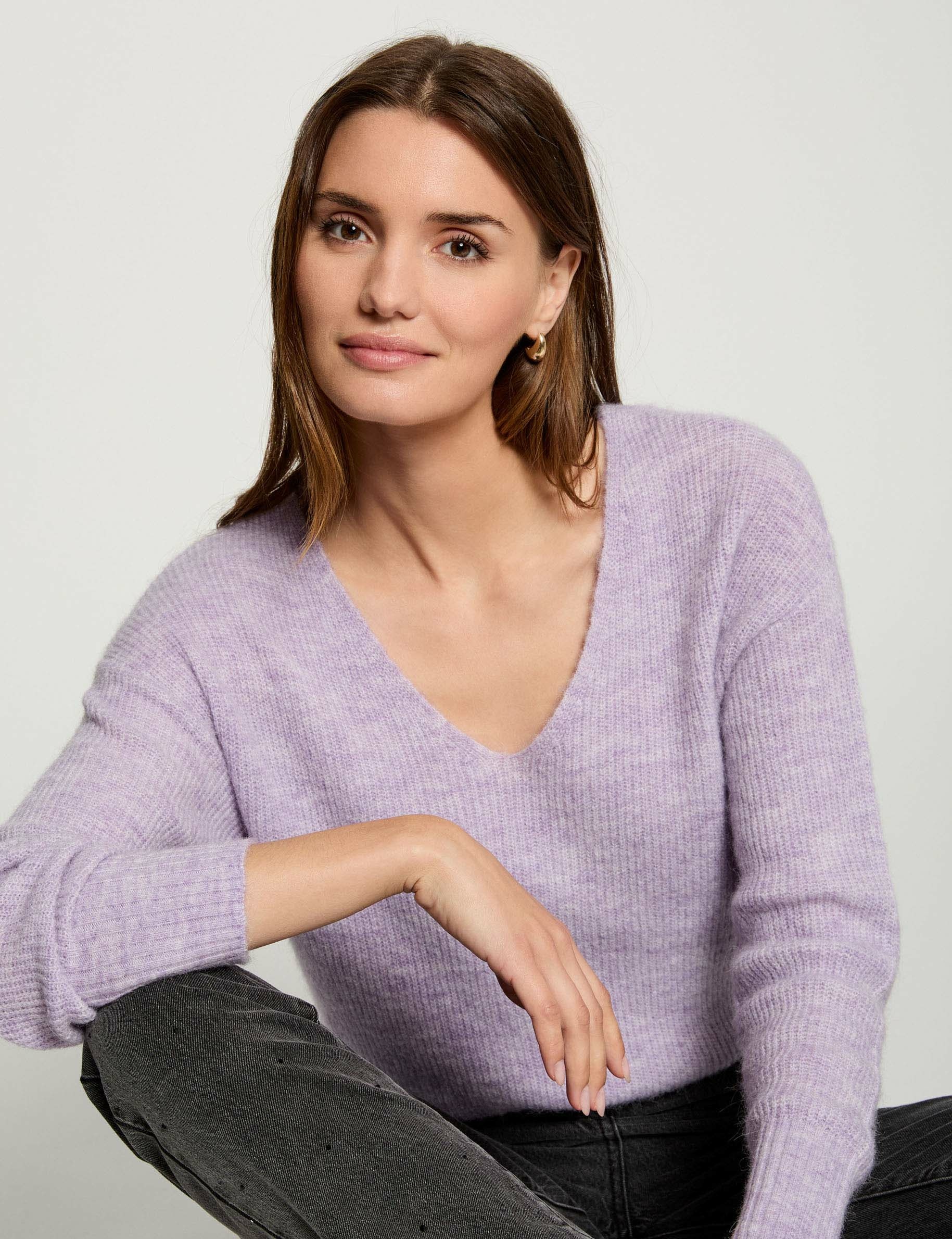 Jumper with V-neck parma purple women